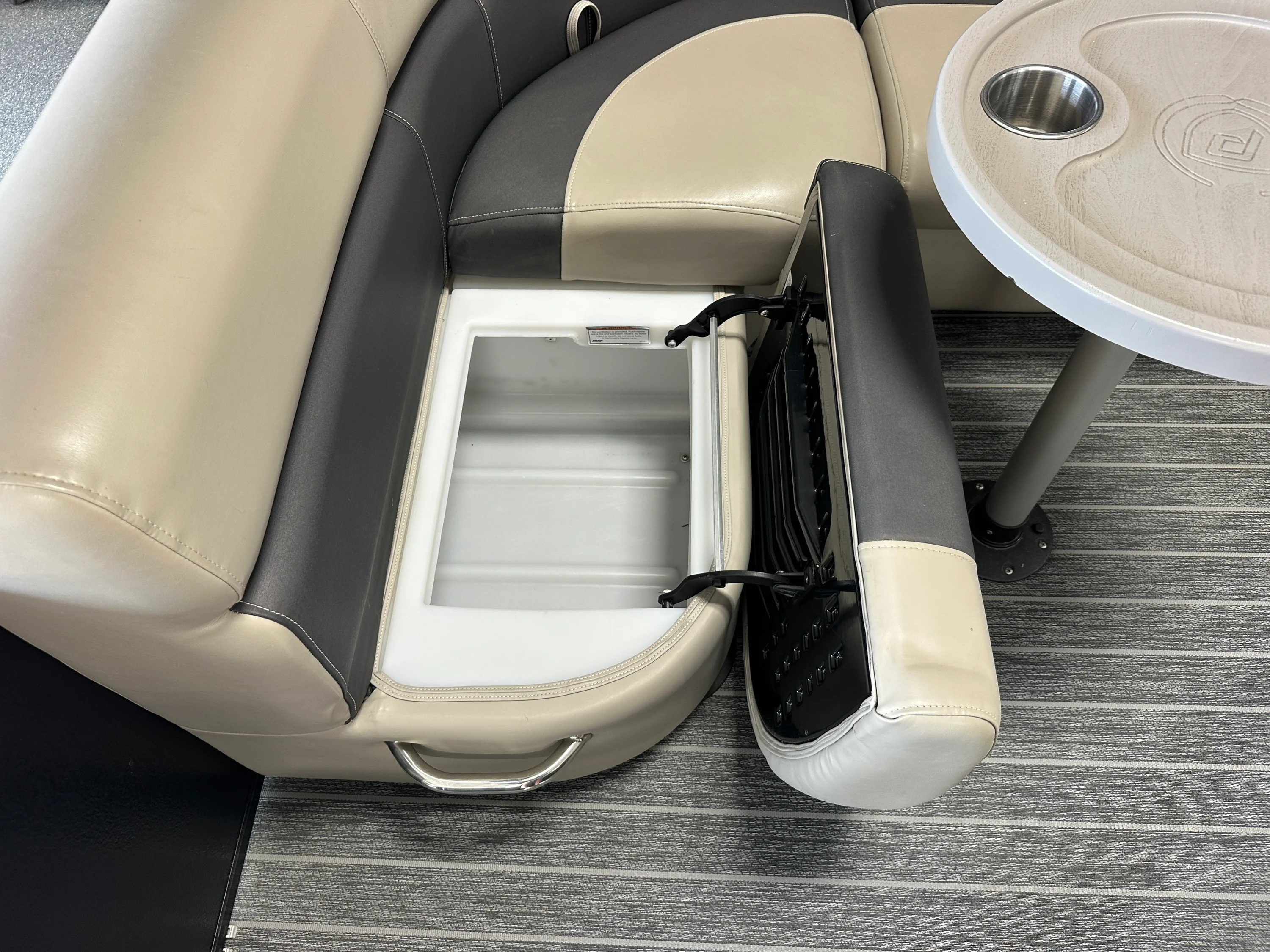2023 Premier 230 SUNSATION TRITOON Image Thumbnail #18