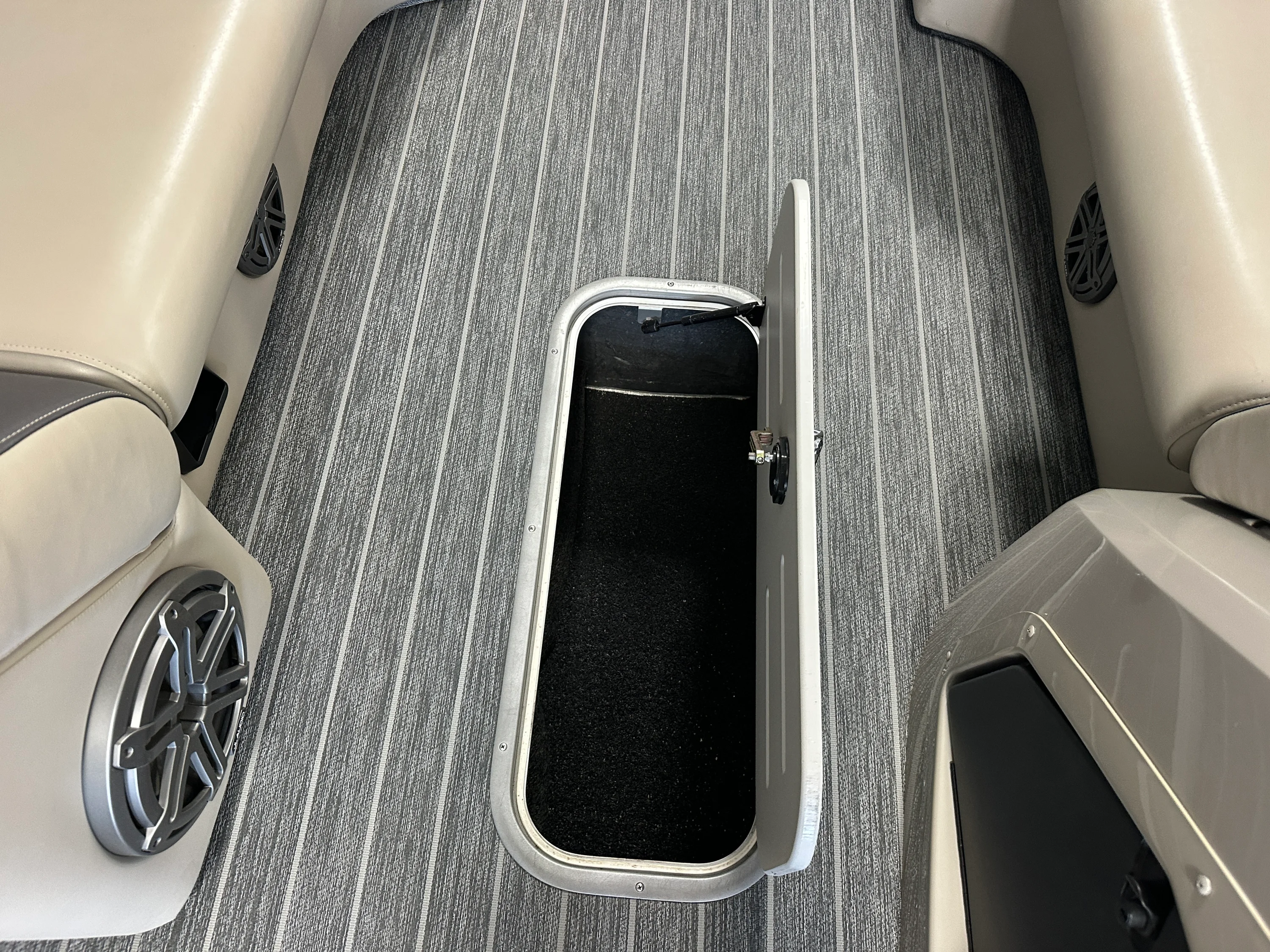2023 Premier 230 SUNSATION TRITOON Image Thumbnail #47