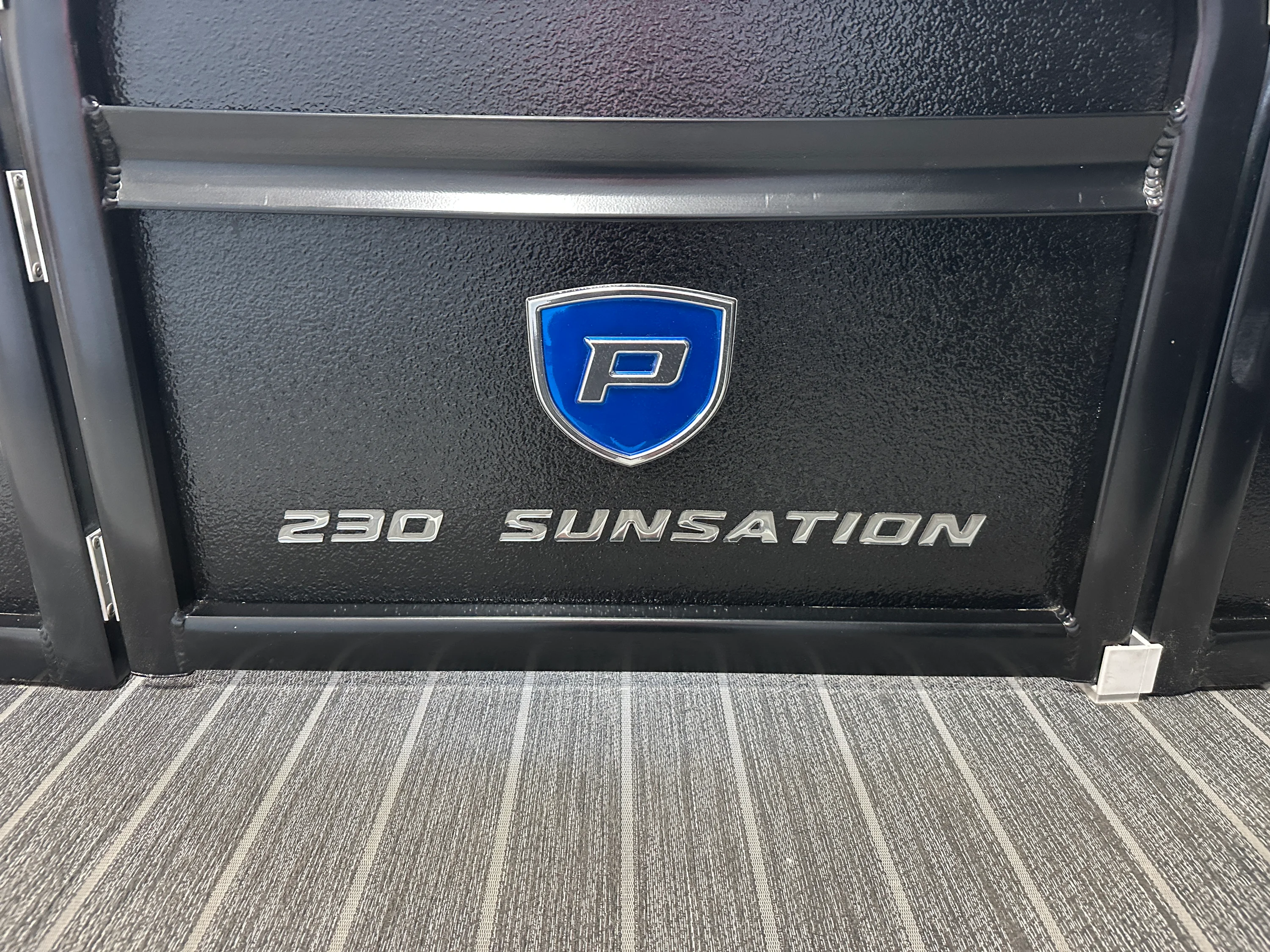 2023 Premier 230 SUNSATION TRITOON Image Thumbnail #7