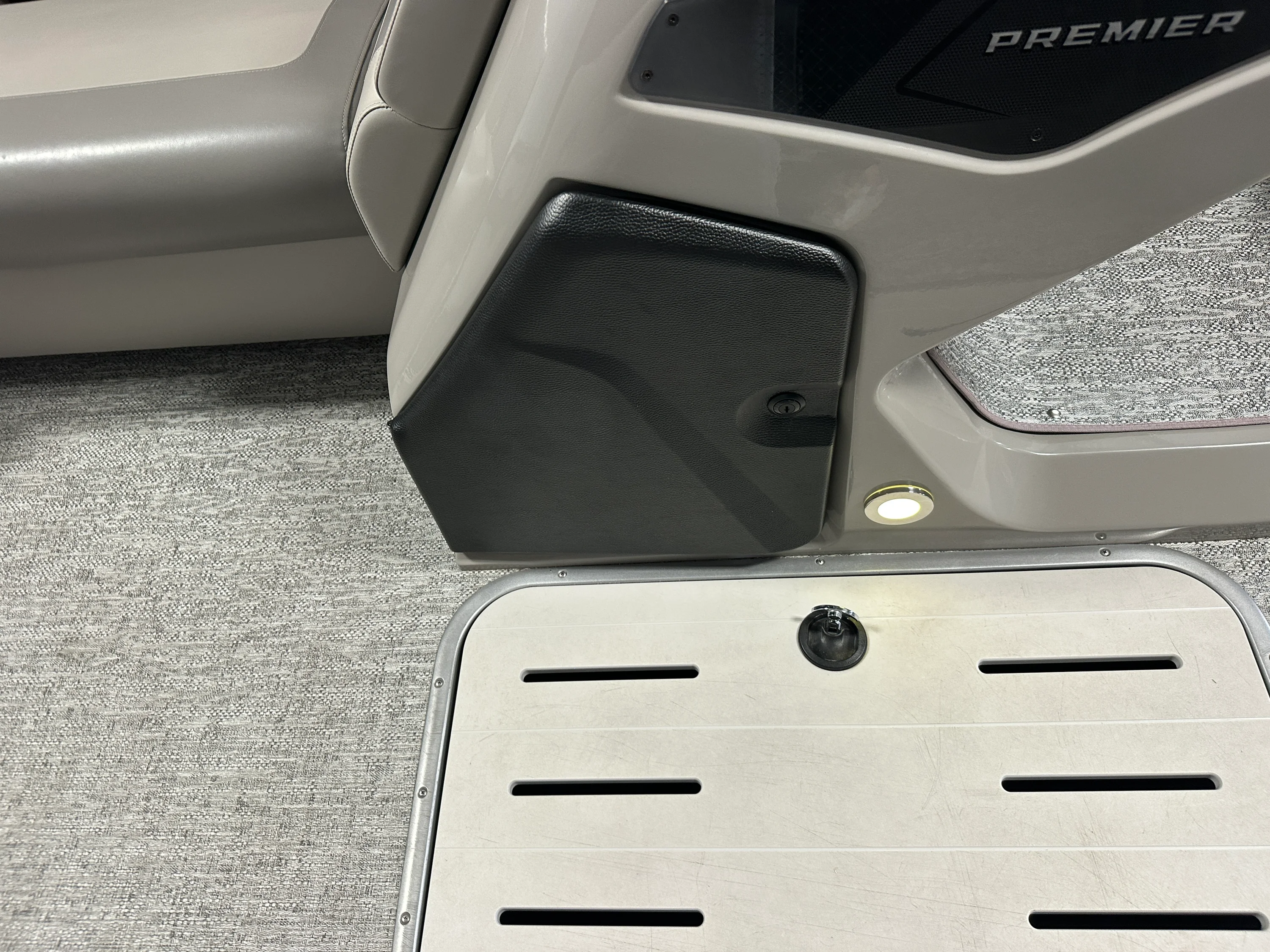 2024 Premier 230 SUNSATION TRITOON Image Thumbnail #51