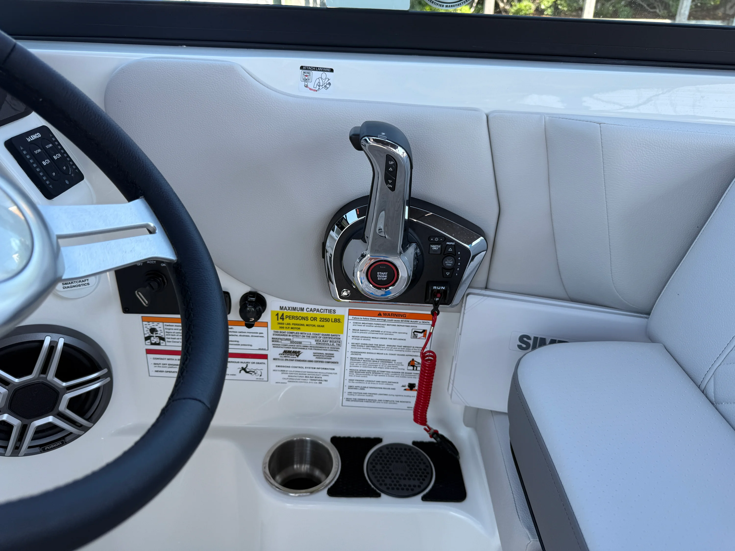2026 Sea Ray SDX 250 Outboard Image Thumbnail #20
