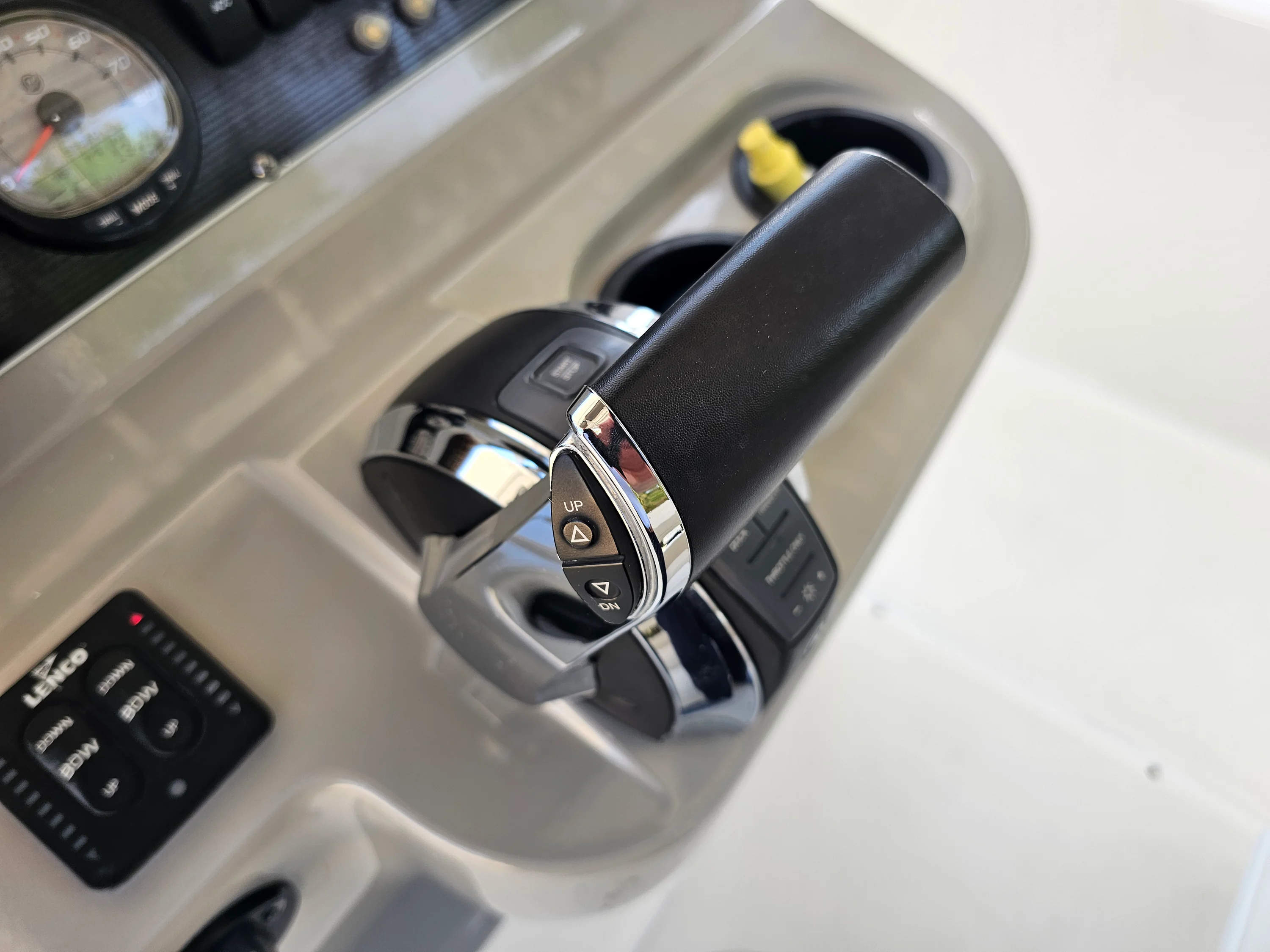 2017 Boston Whaler 240 DAUNTLESS Image Thumbnail #20