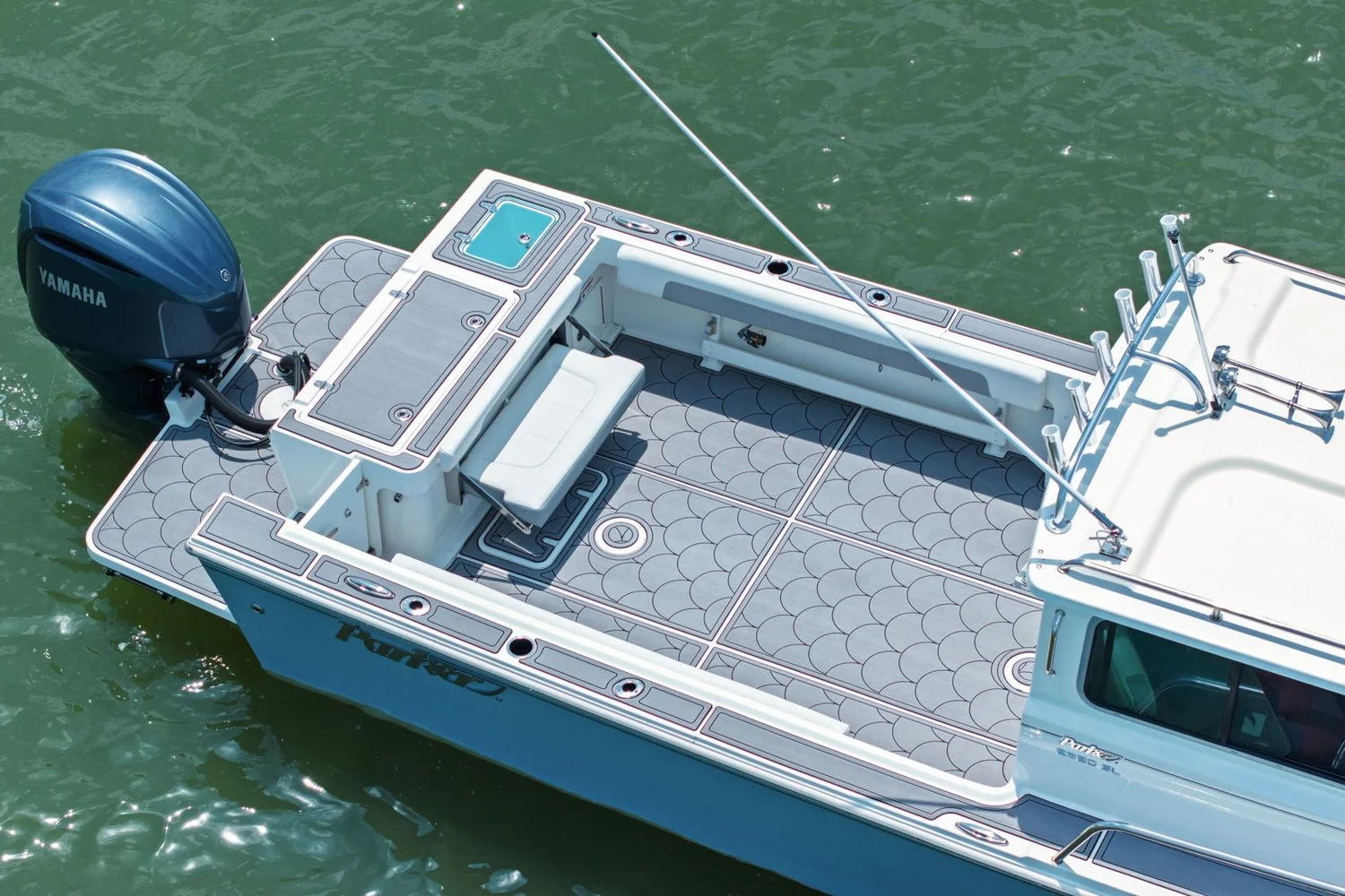 2024 Parker Marine 2320 SPORT CABIN Image Thumbnail #10