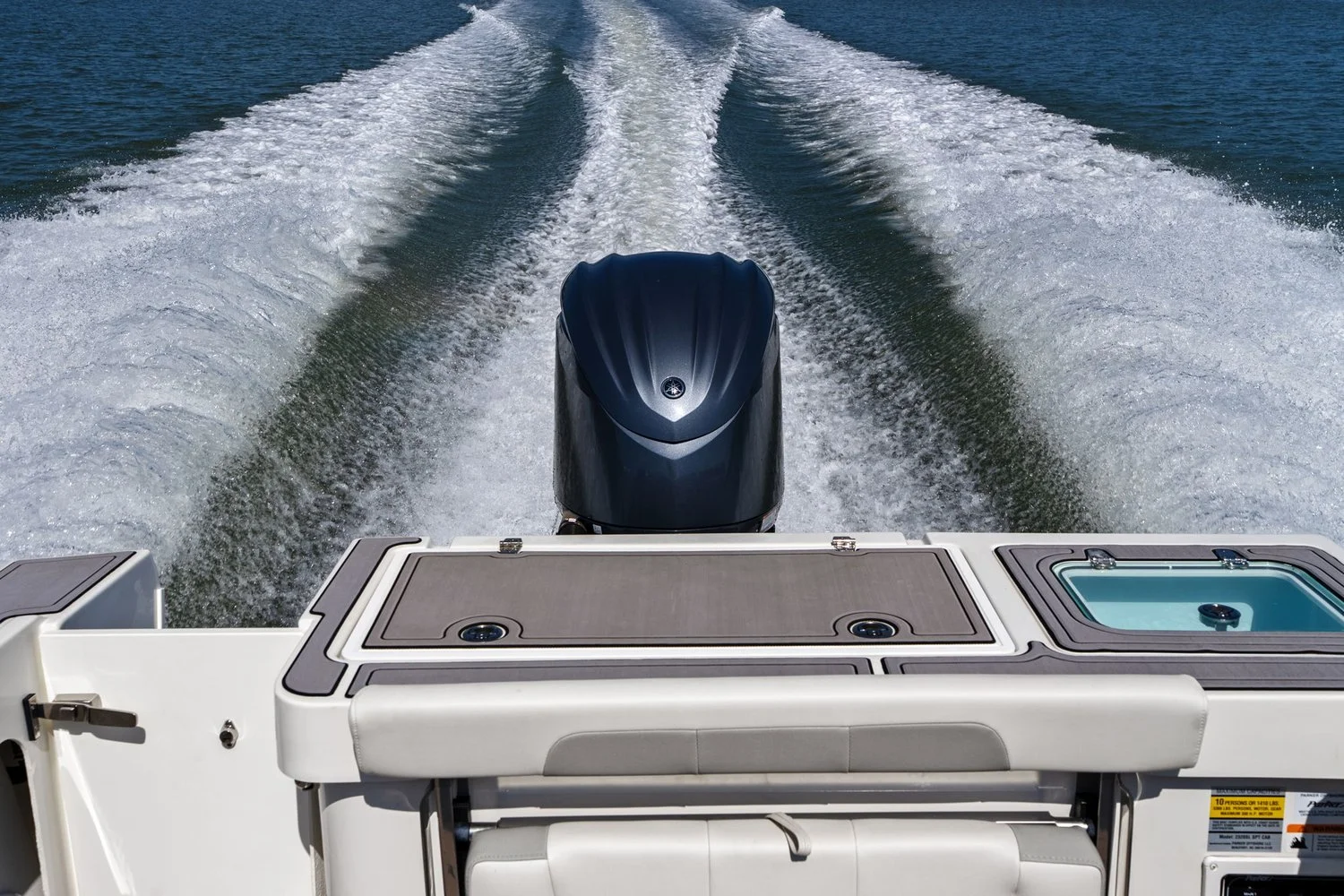 2024 Parker Marine 2320 SPORT CABIN Image Thumbnail #36
