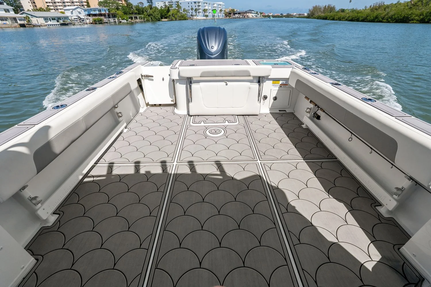 2024 Parker Marine 2320 SPORT CABIN Image Thumbnail #27