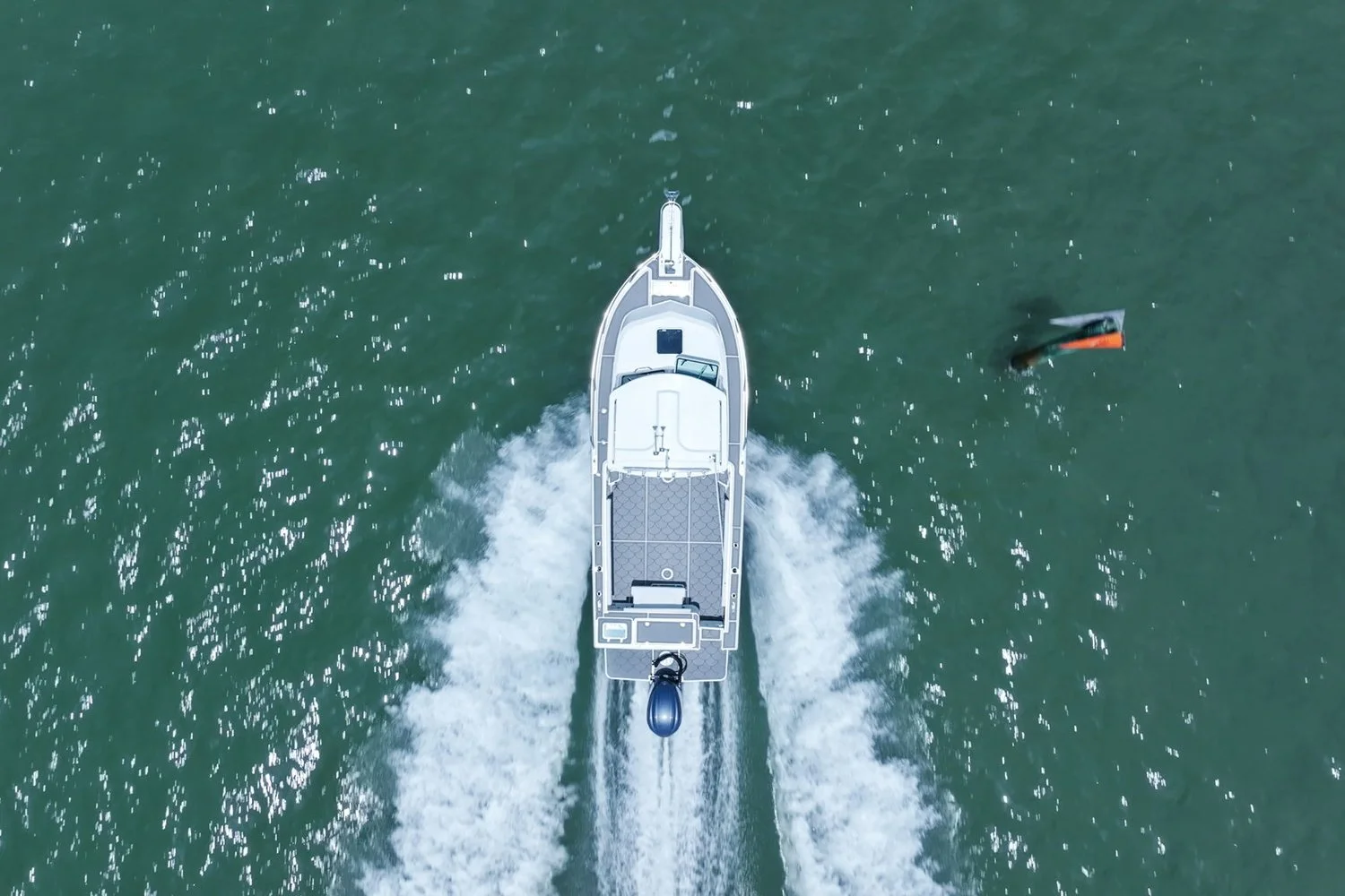 2024 Parker Marine 2320 SPORT CABIN Image Thumbnail #13