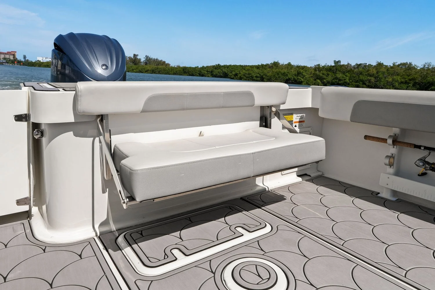 2024 Parker Marine 2320 SPORT CABIN Image Thumbnail #34
