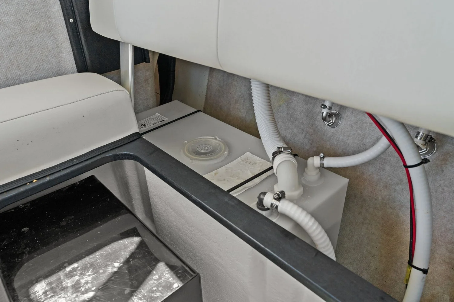 2024 Parker Marine 2320 SPORT CABIN Image Thumbnail #54