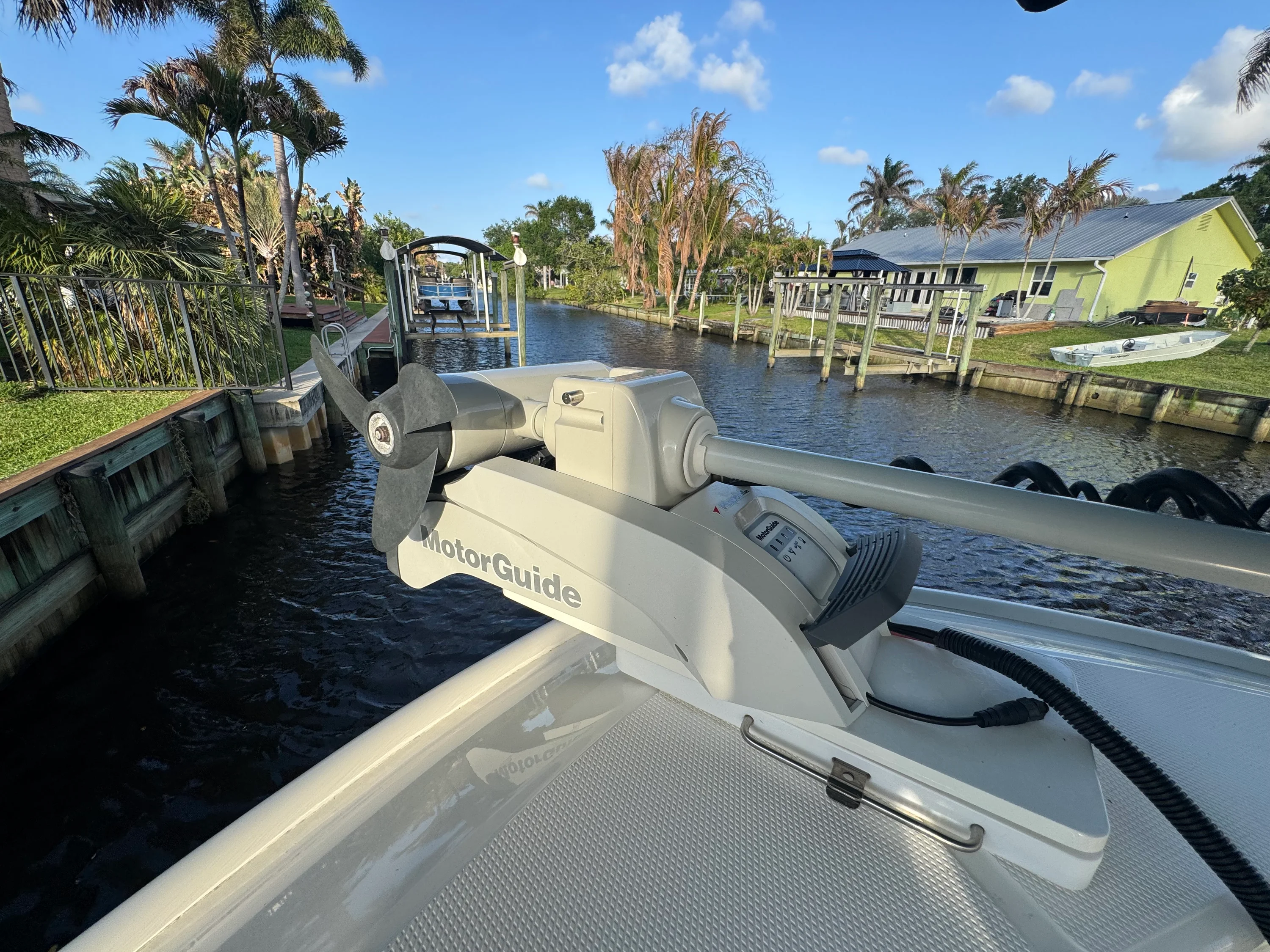 2024 Boston Whaler 250 DAUNTLESS Image Thumbnail #15
