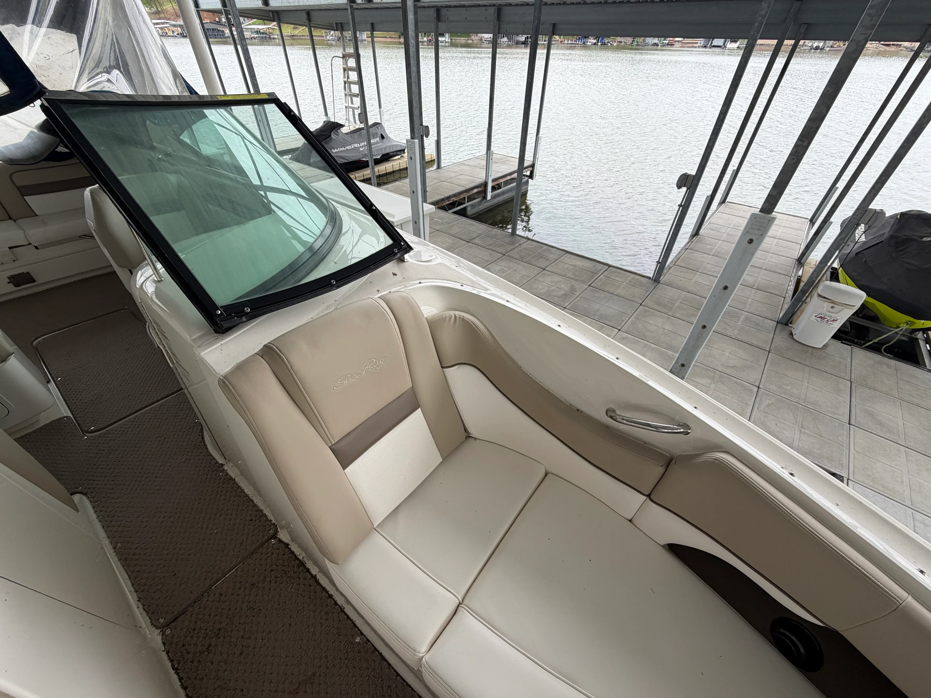 2013 Sea Ray 300 SLX Image Thumbnail #22