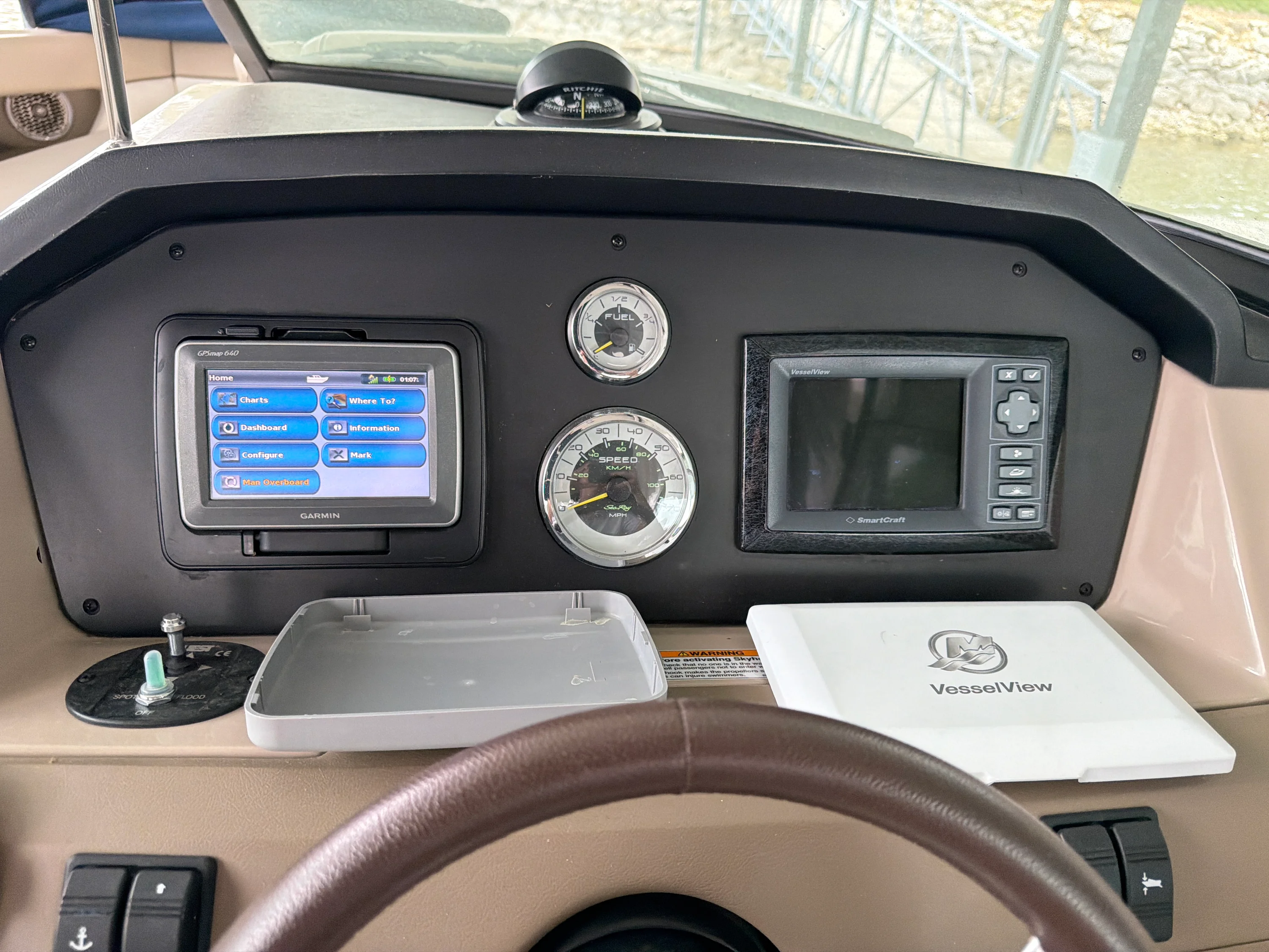 2013 Sea Ray 300 SLX Image Thumbnail #13