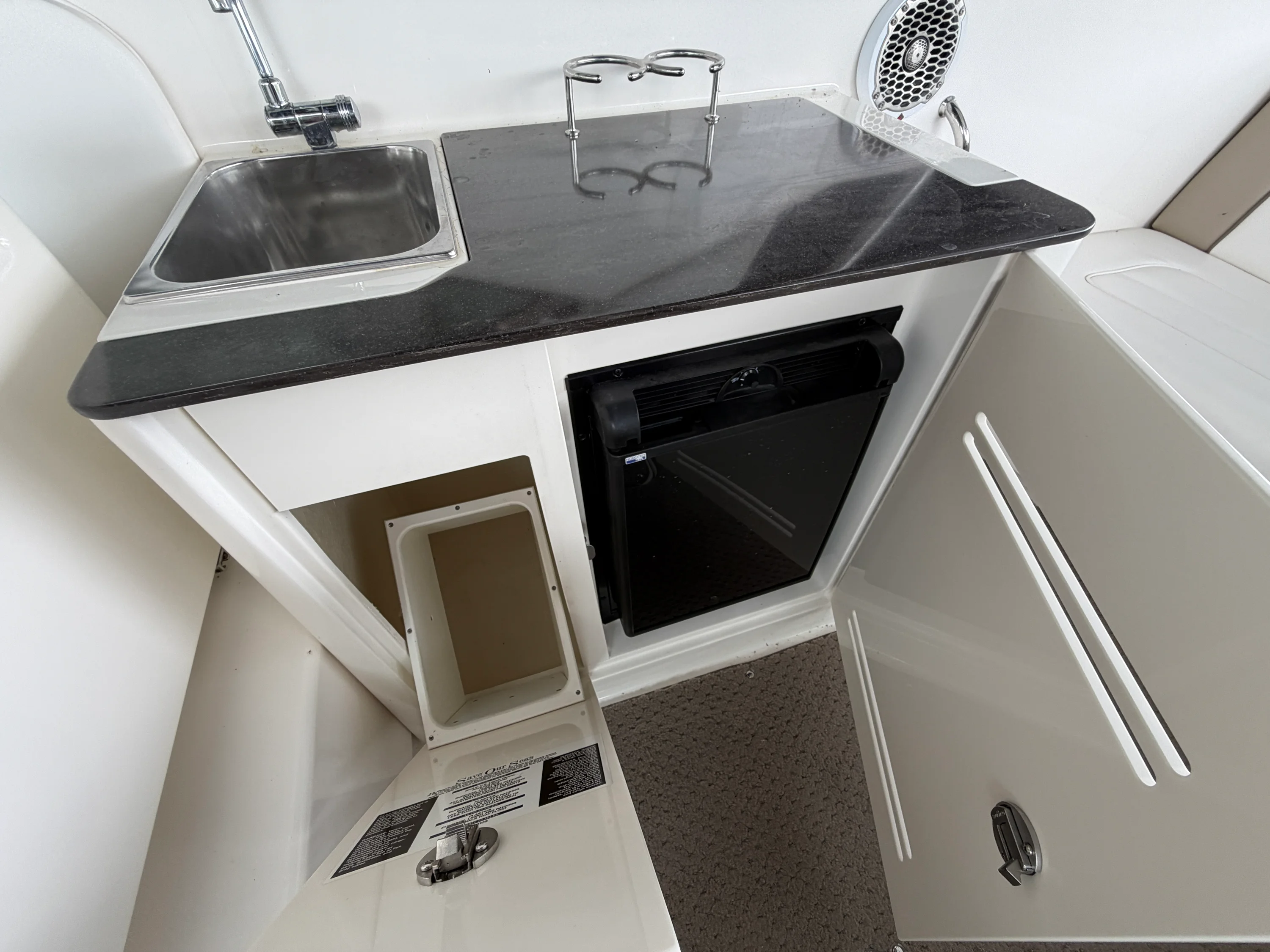 2013 Sea Ray 300 SLX Image Thumbnail #37