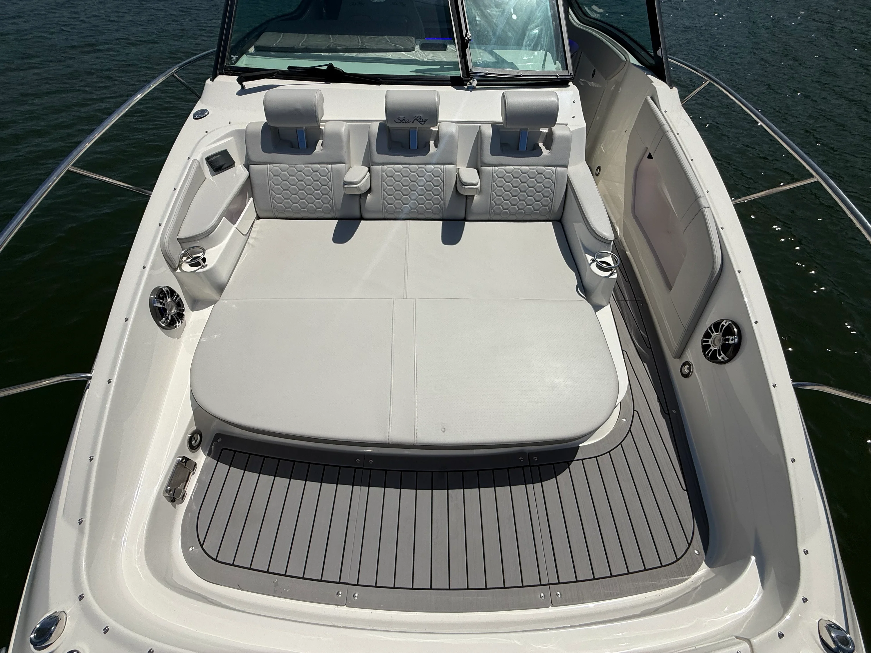 2021 Sea Ray 320 SUNDANCER Image Thumbnail #62