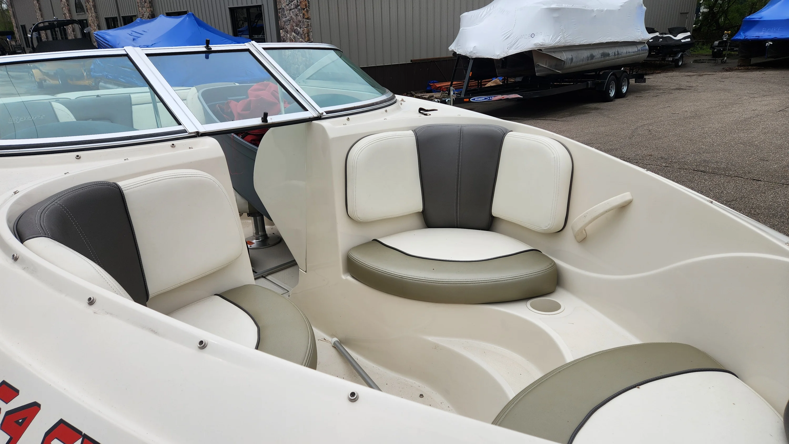 2006 Sea Ray 195 SPORT Image Thumbnail #3