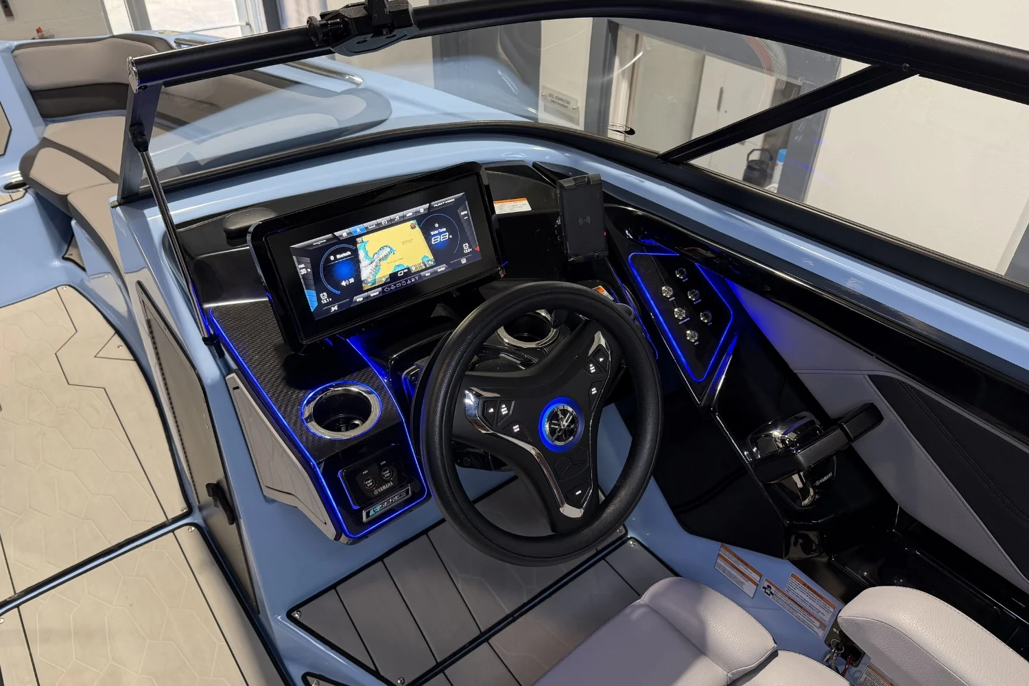 2025 Yamaha 255XD Image Thumbnail #7