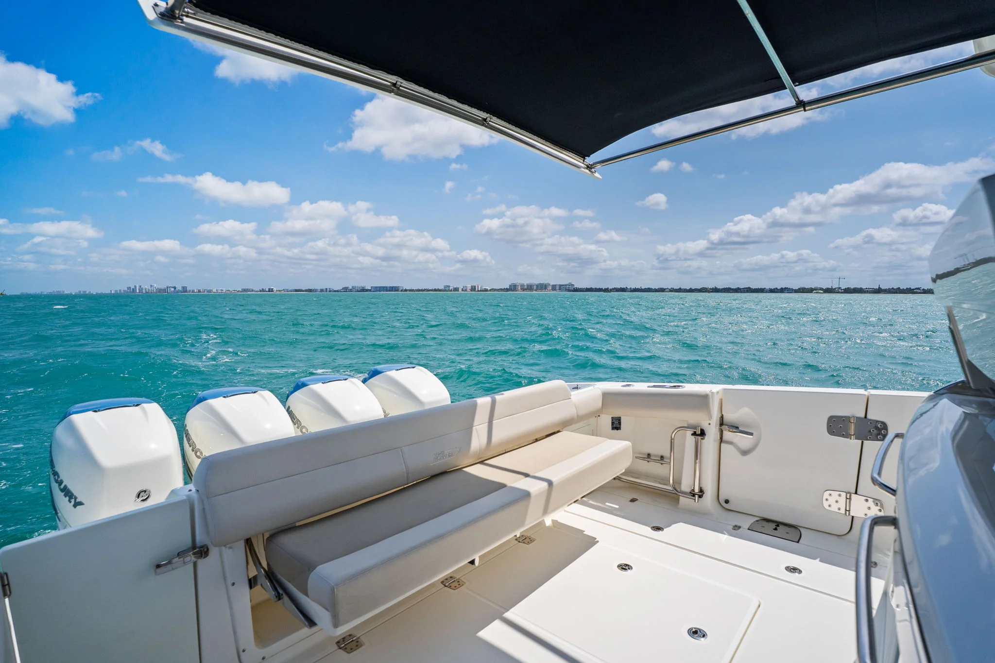 2018 Boston Whaler 420 OUTRAGE Image Thumbnail #14