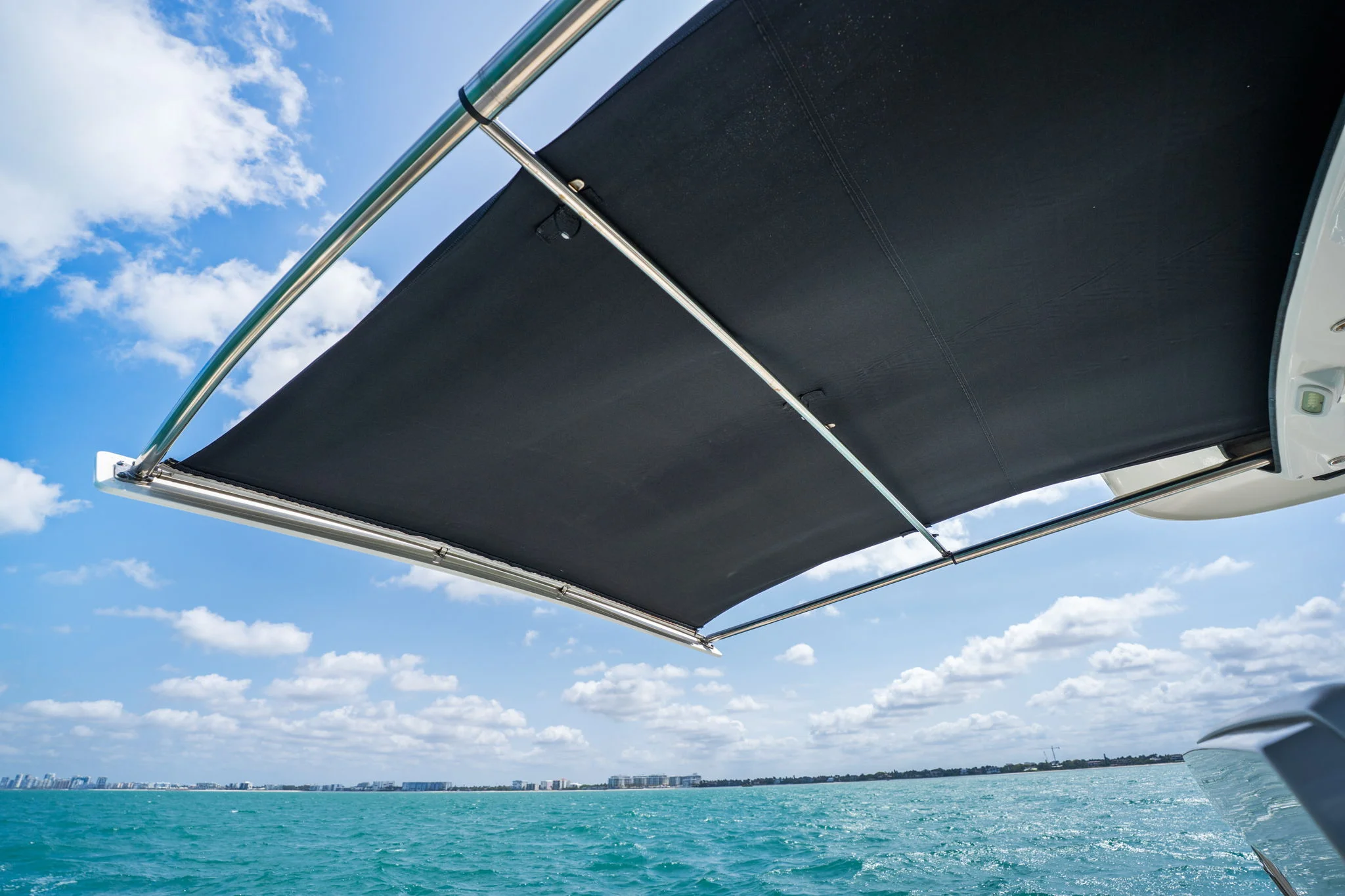 2018 Boston Whaler 420 OUTRAGE Image Thumbnail #15