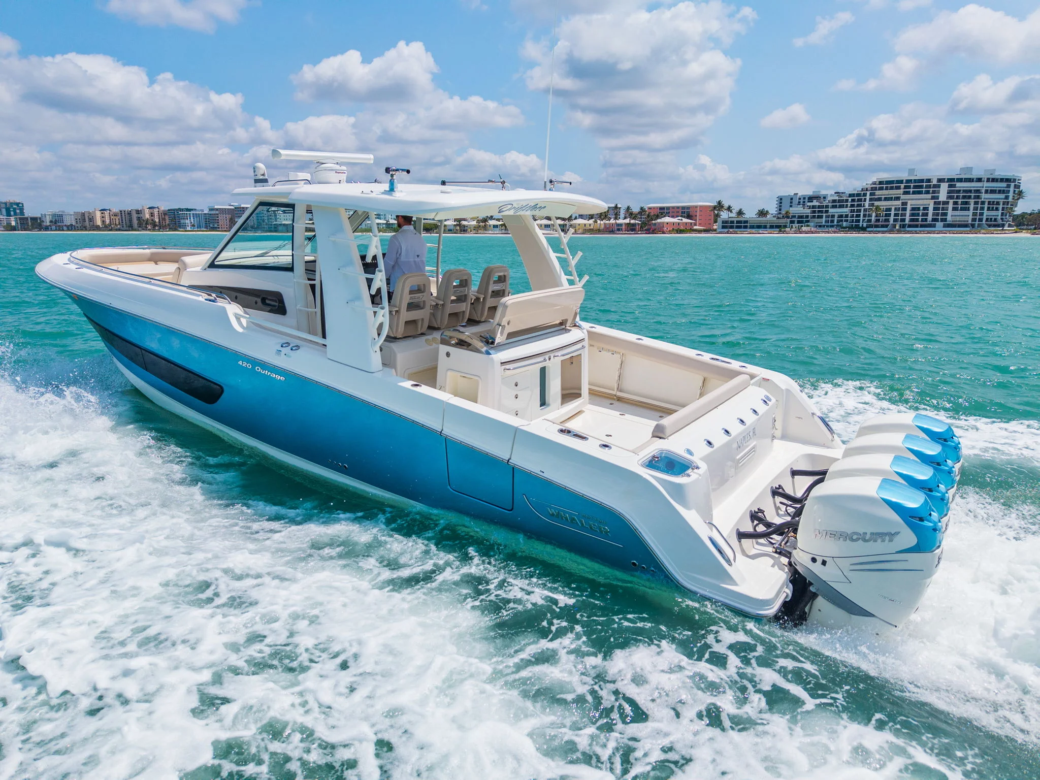 2018 Boston Whaler 420 OUTRAGE Image Thumbnail #2