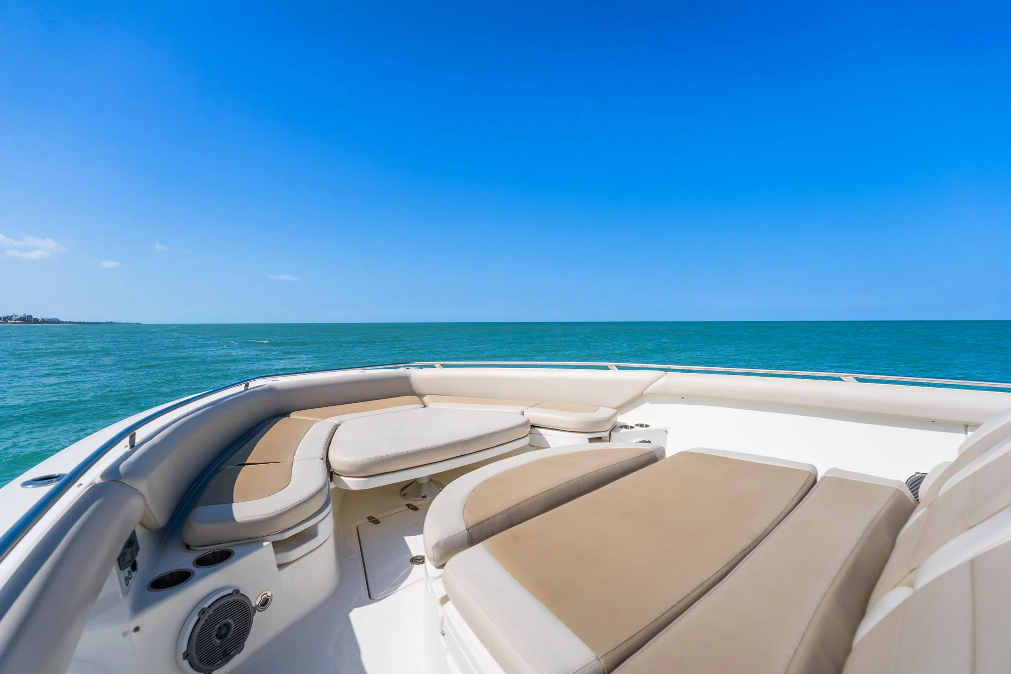 2018 Boston Whaler 420 OUTRAGE Image Thumbnail #36
