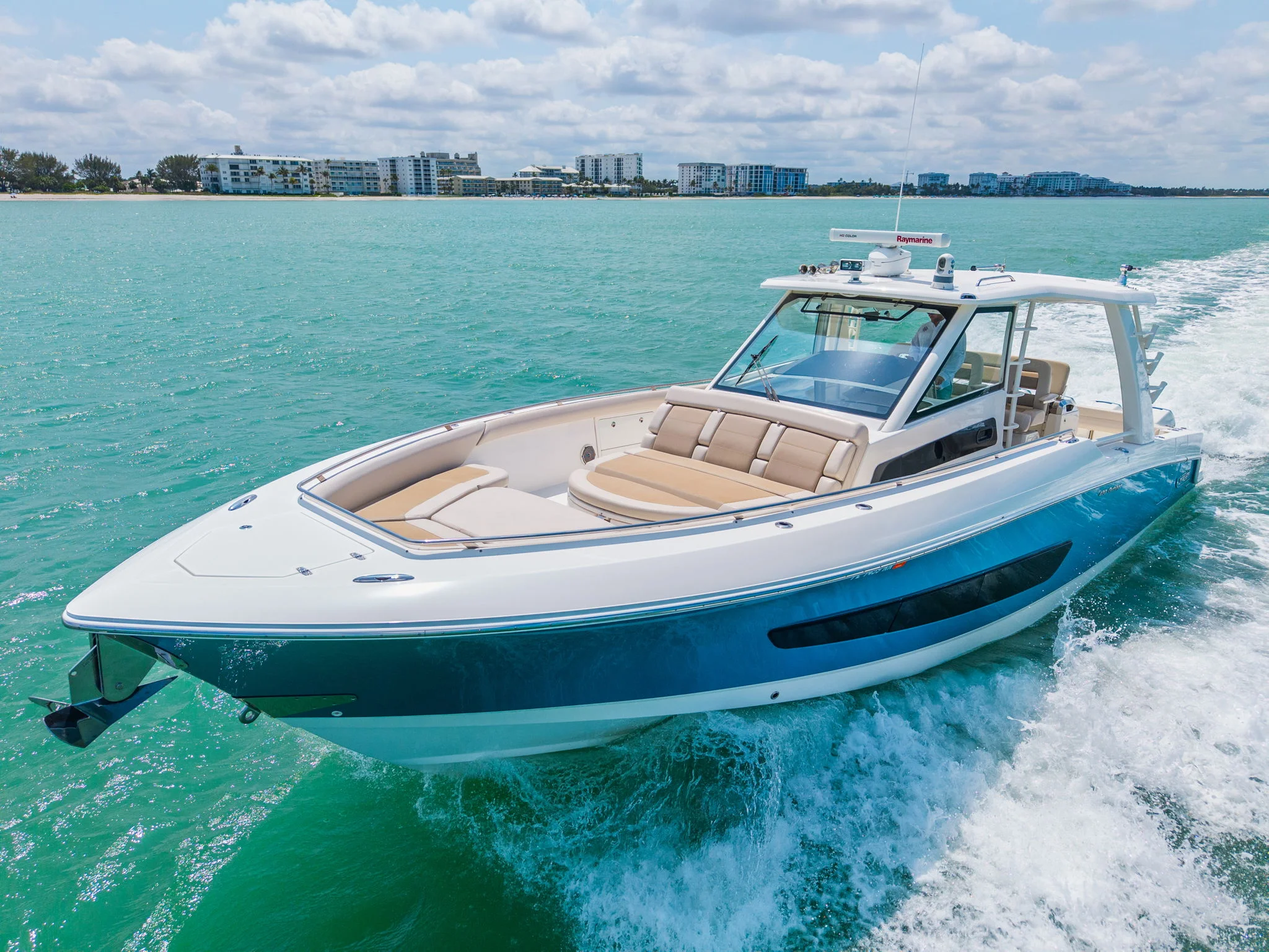 2018 Boston Whaler 420 OUTRAGE Image Thumbnail #41
