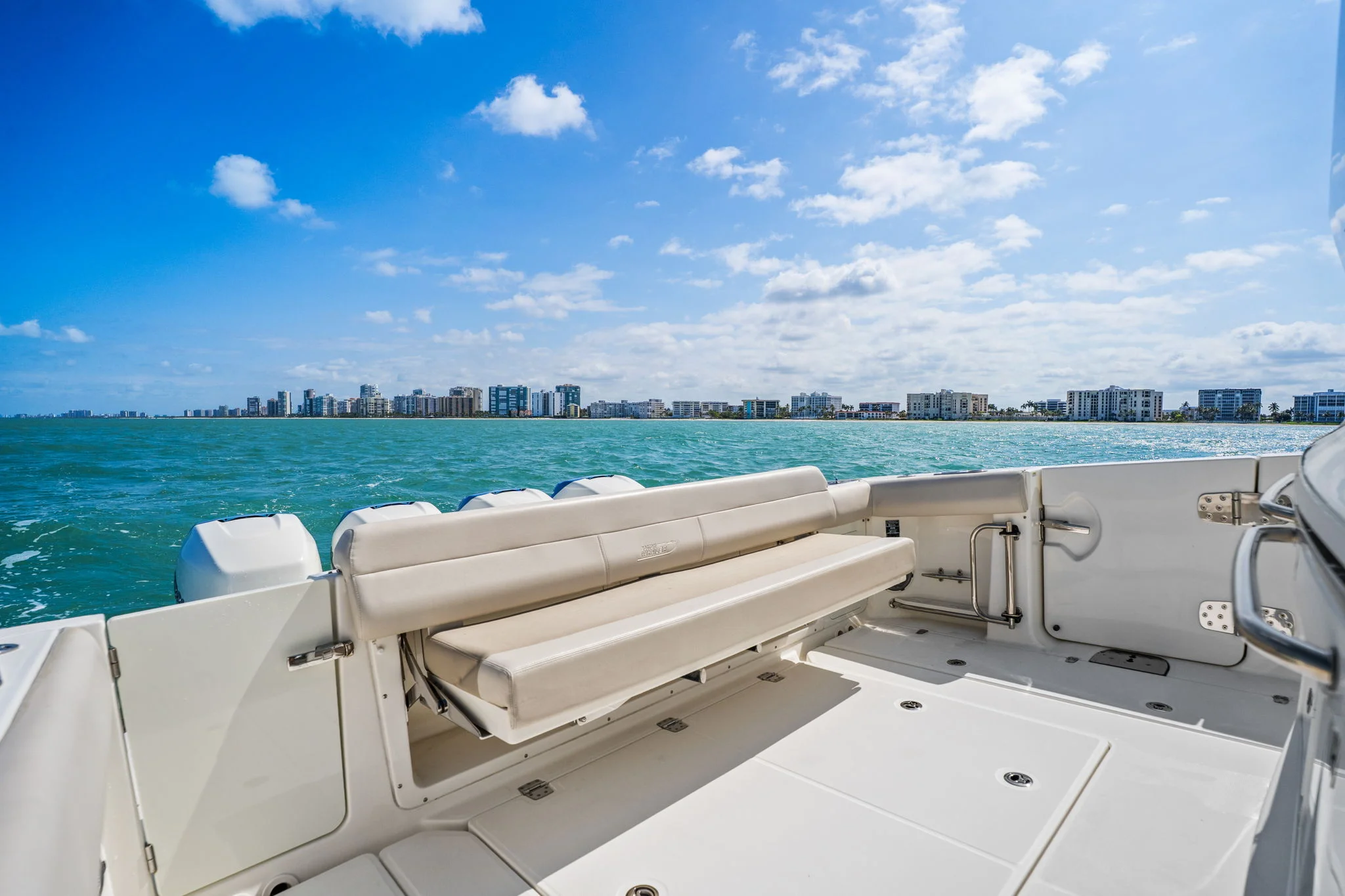 2018 Boston Whaler 420 OUTRAGE Image Thumbnail #12