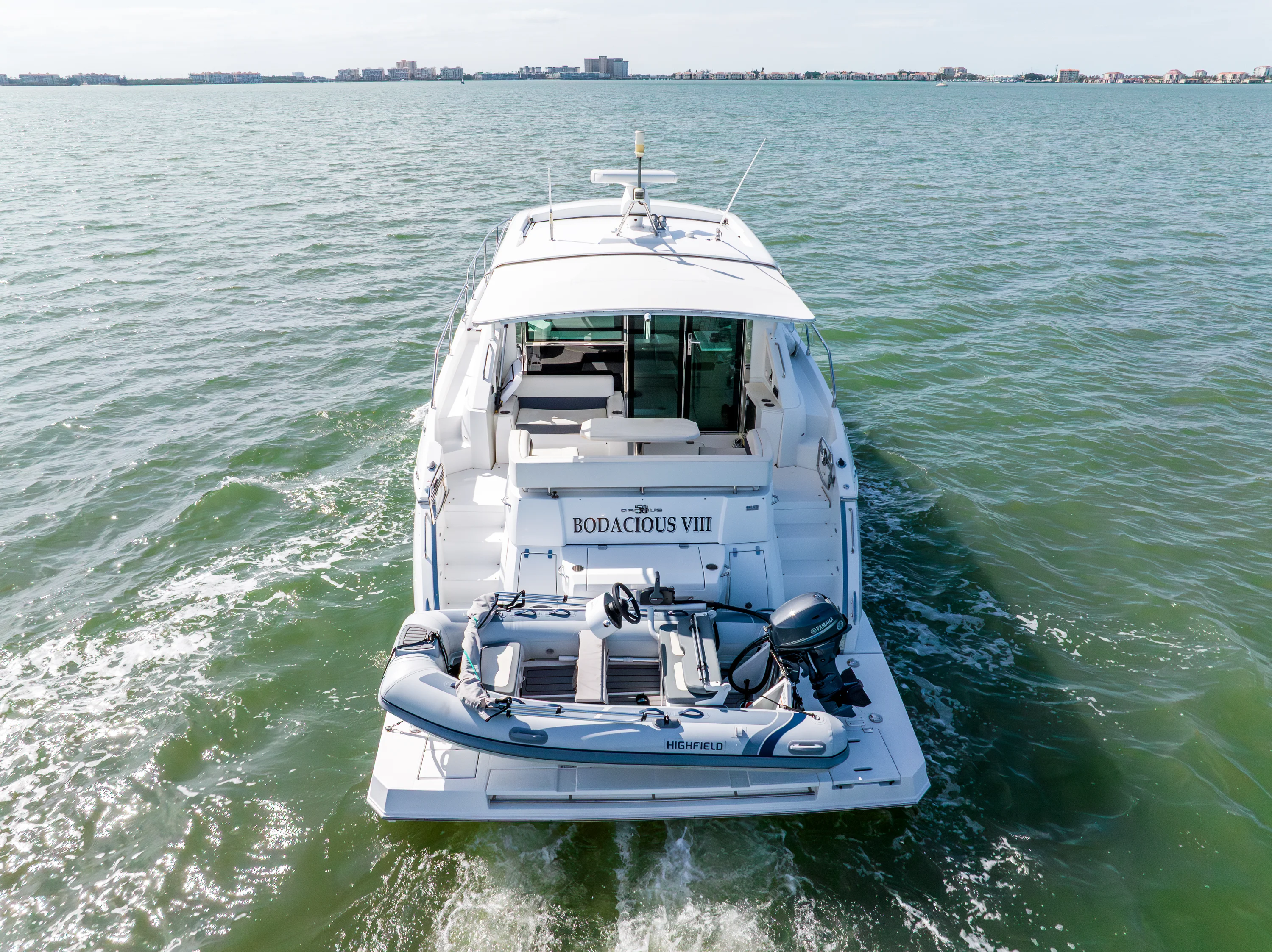 2018 Cruisers Yachts 50 CANTIUS Image Thumbnail #6