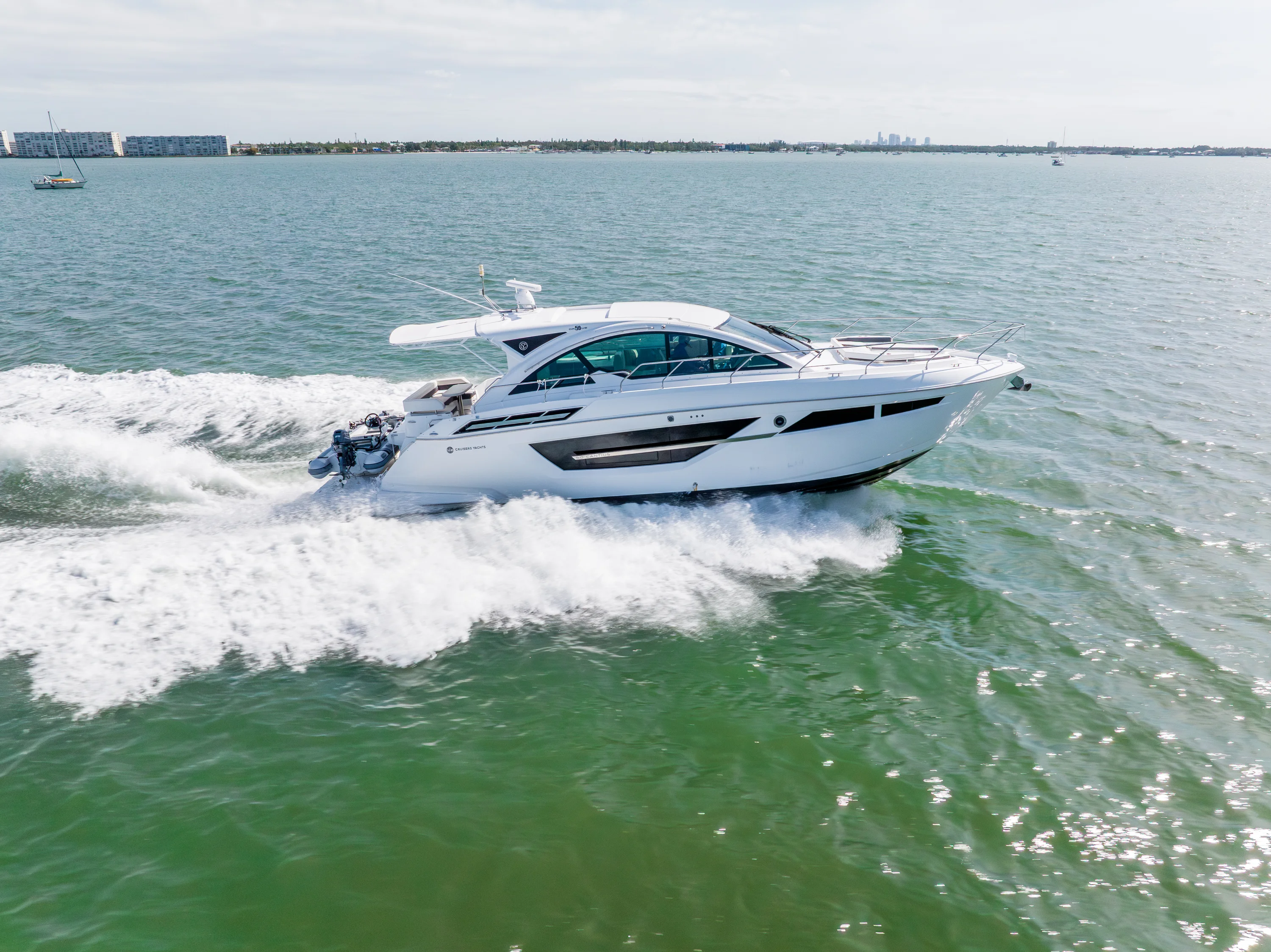 2018 Cruisers Yachts 50 CANTIUS Image Thumbnail #9