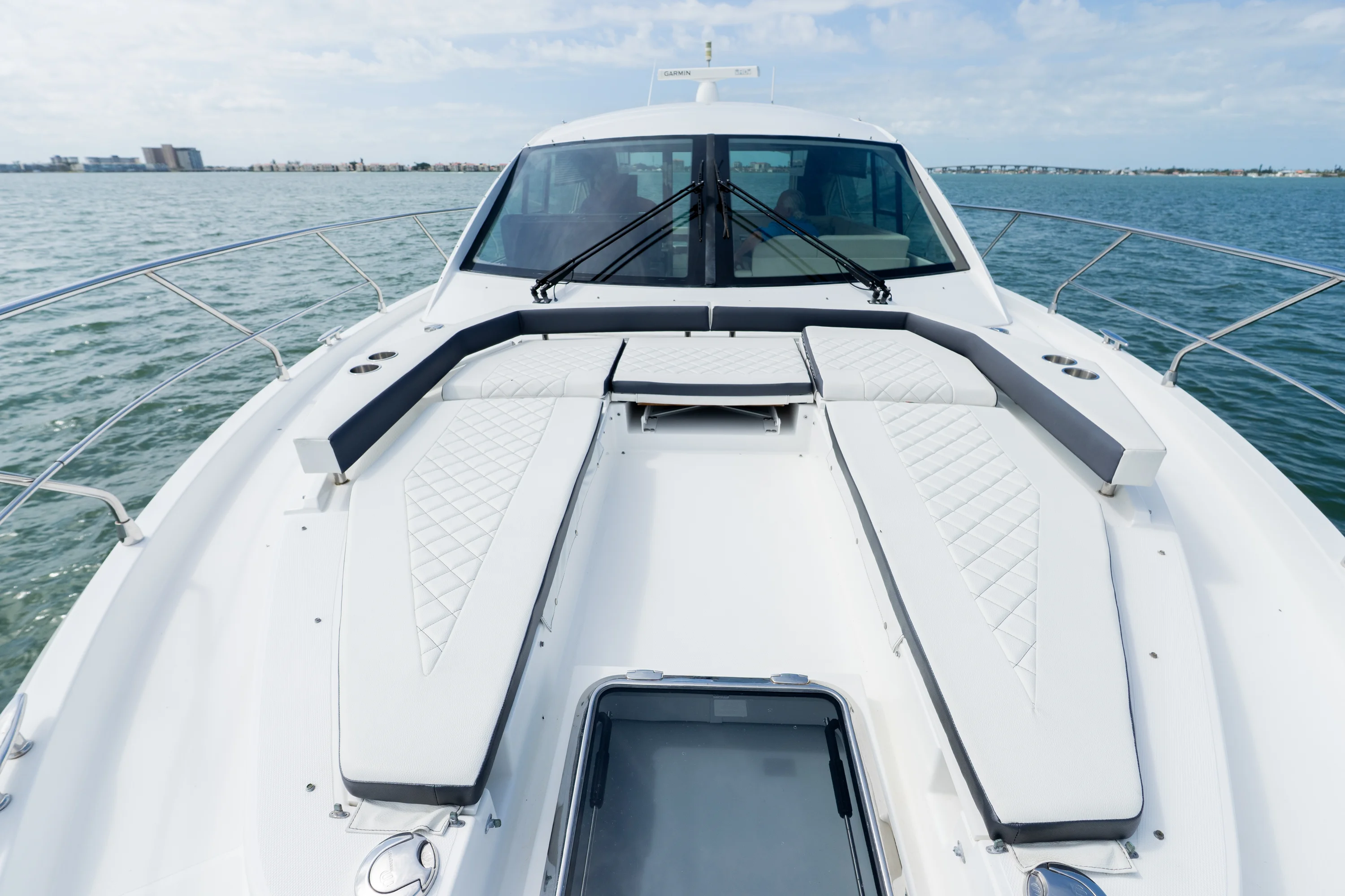 2018 Cruisers Yachts 50 CANTIUS Image Thumbnail #30