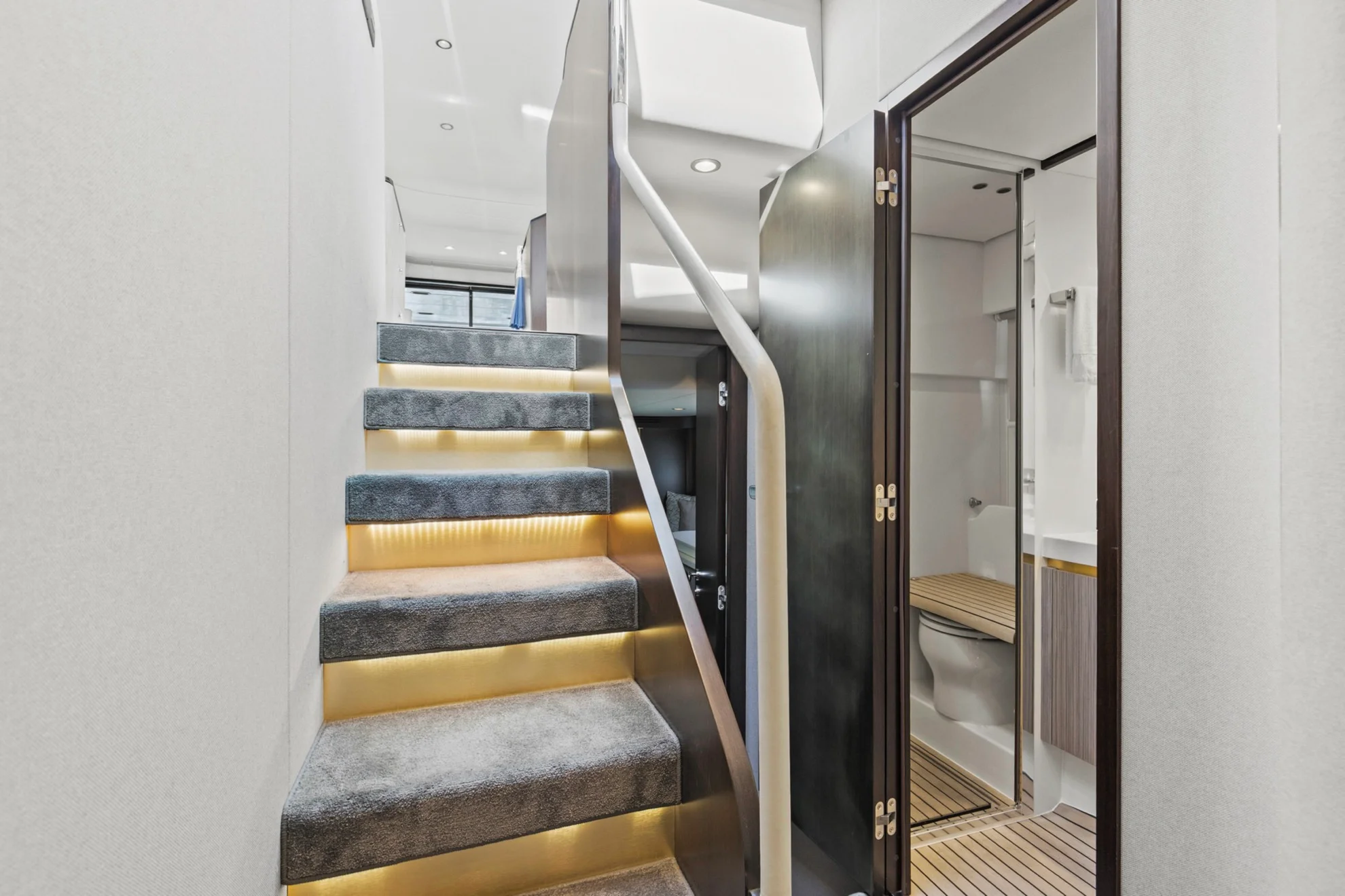 2019 Azimut 60 FLY Image Thumbnail #50