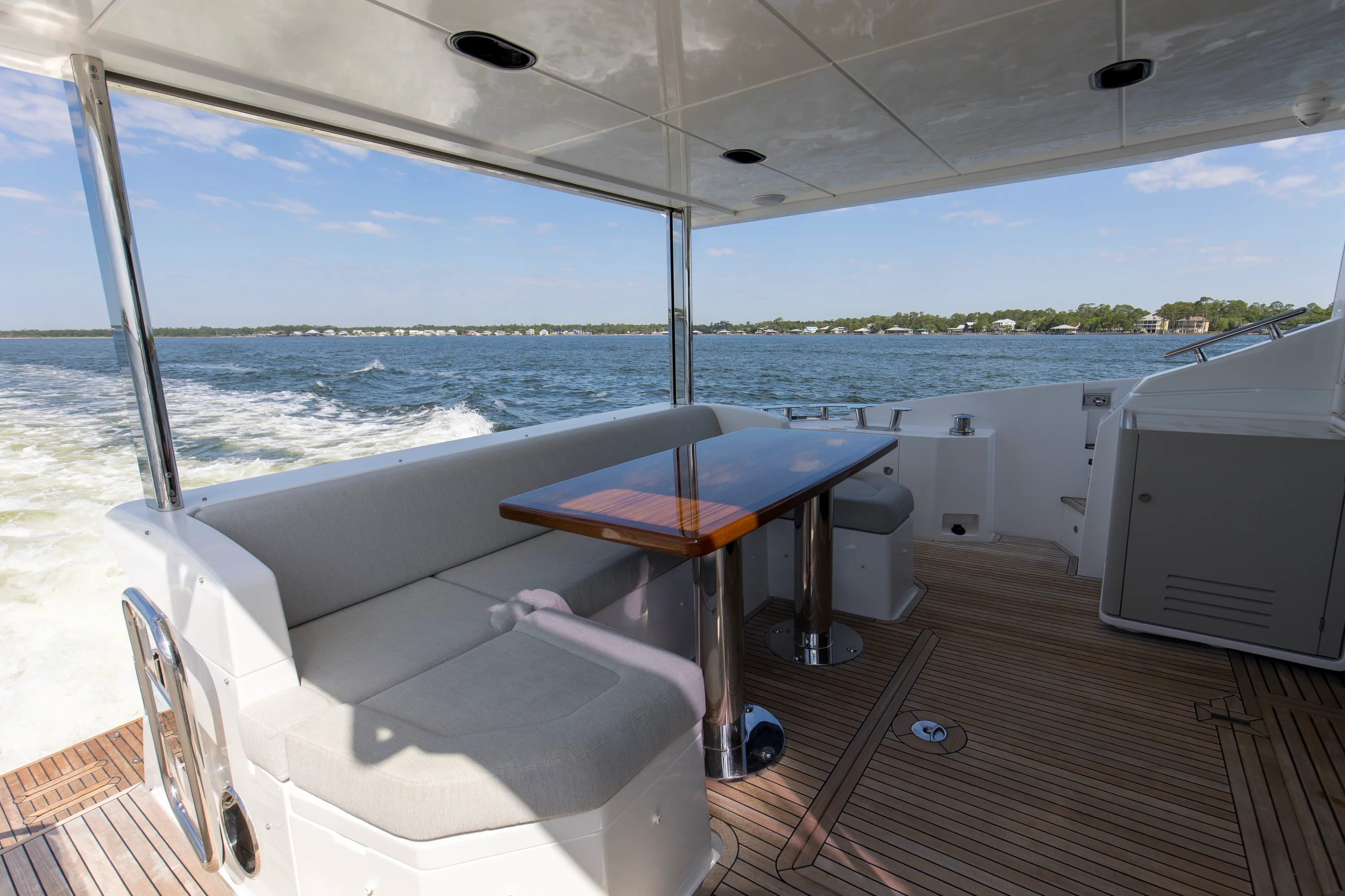 2019 Azimut 60 FLY Image Thumbnail #24