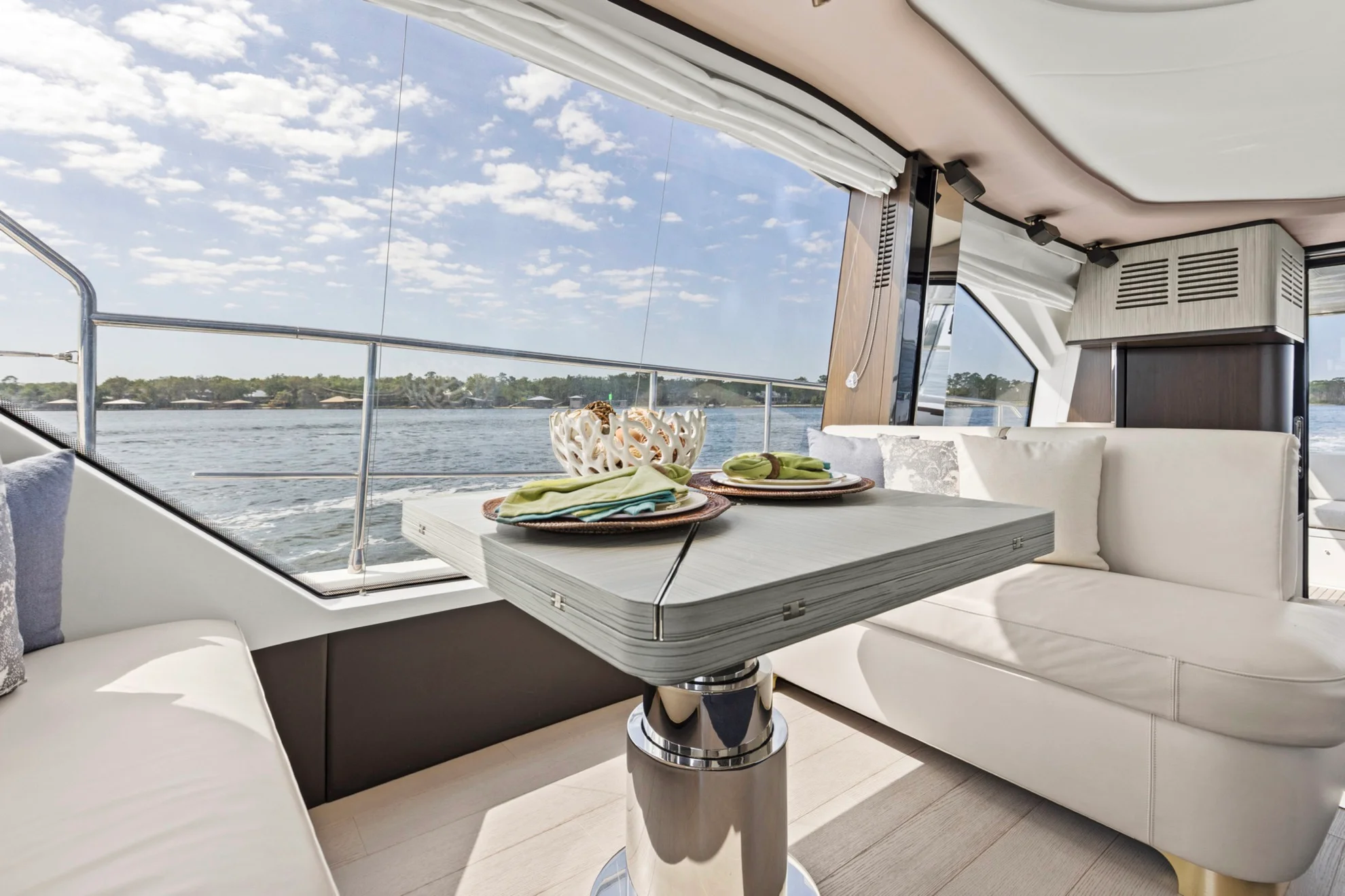 2019 Azimut 60 FLY Image Thumbnail #38