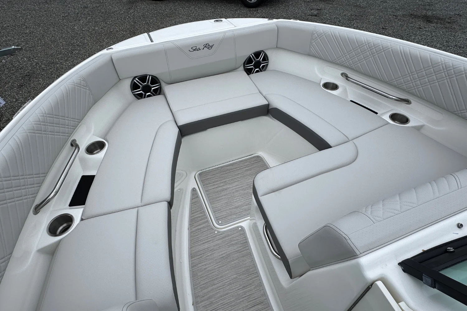 2026 Sea Ray SDX 250 Image Thumbnail #28