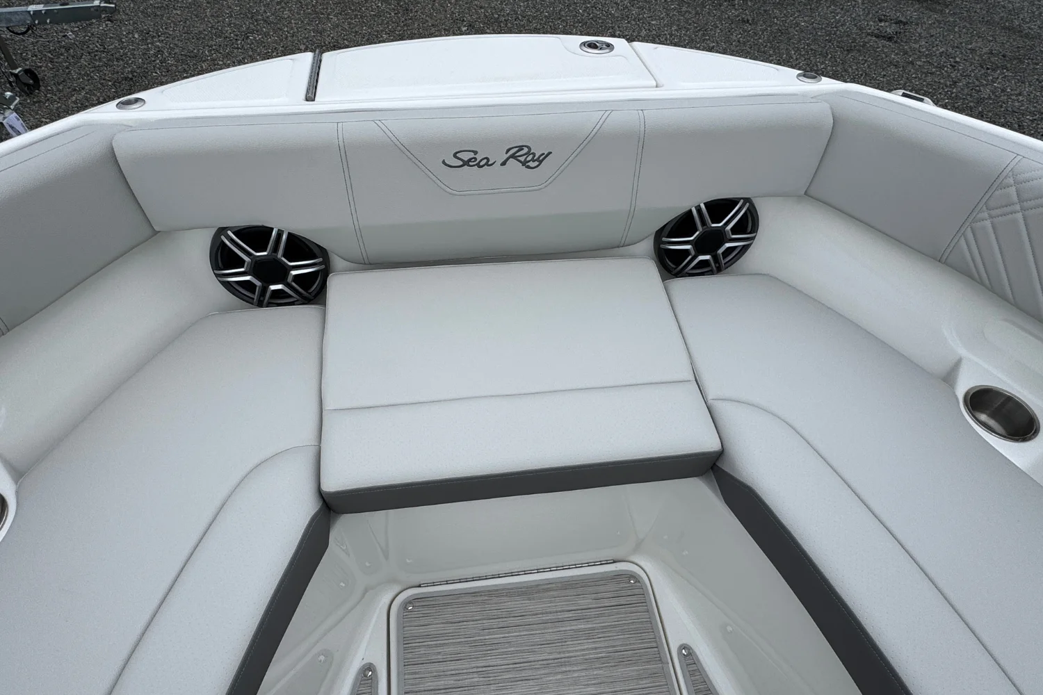 2026 Sea Ray SDX 250 Image Thumbnail #29
