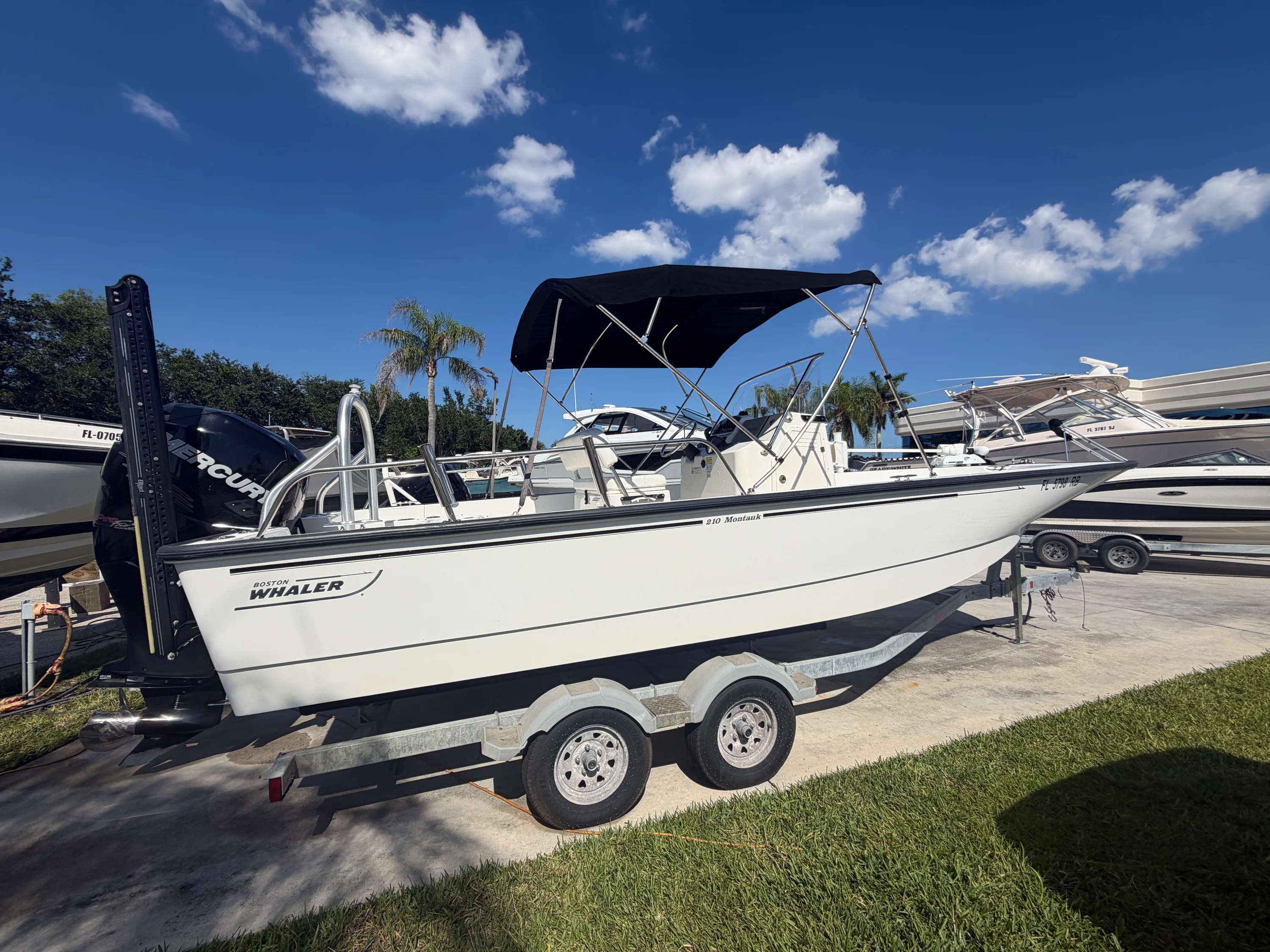 2016 Boston Whaler 210 Montauk Image Thumbnail #0