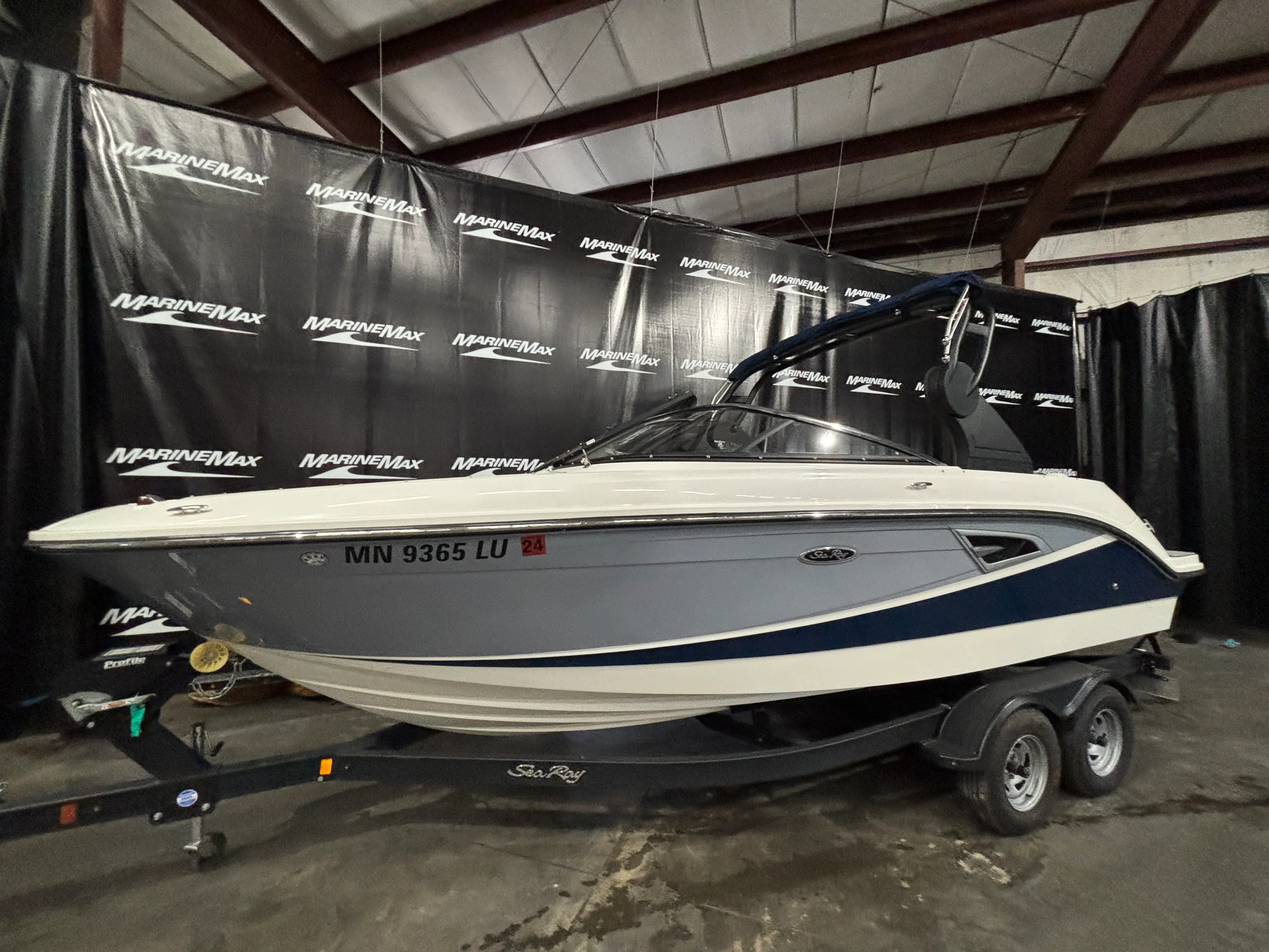 2018 Sea Ray 230 SLX Image Thumbnail #0