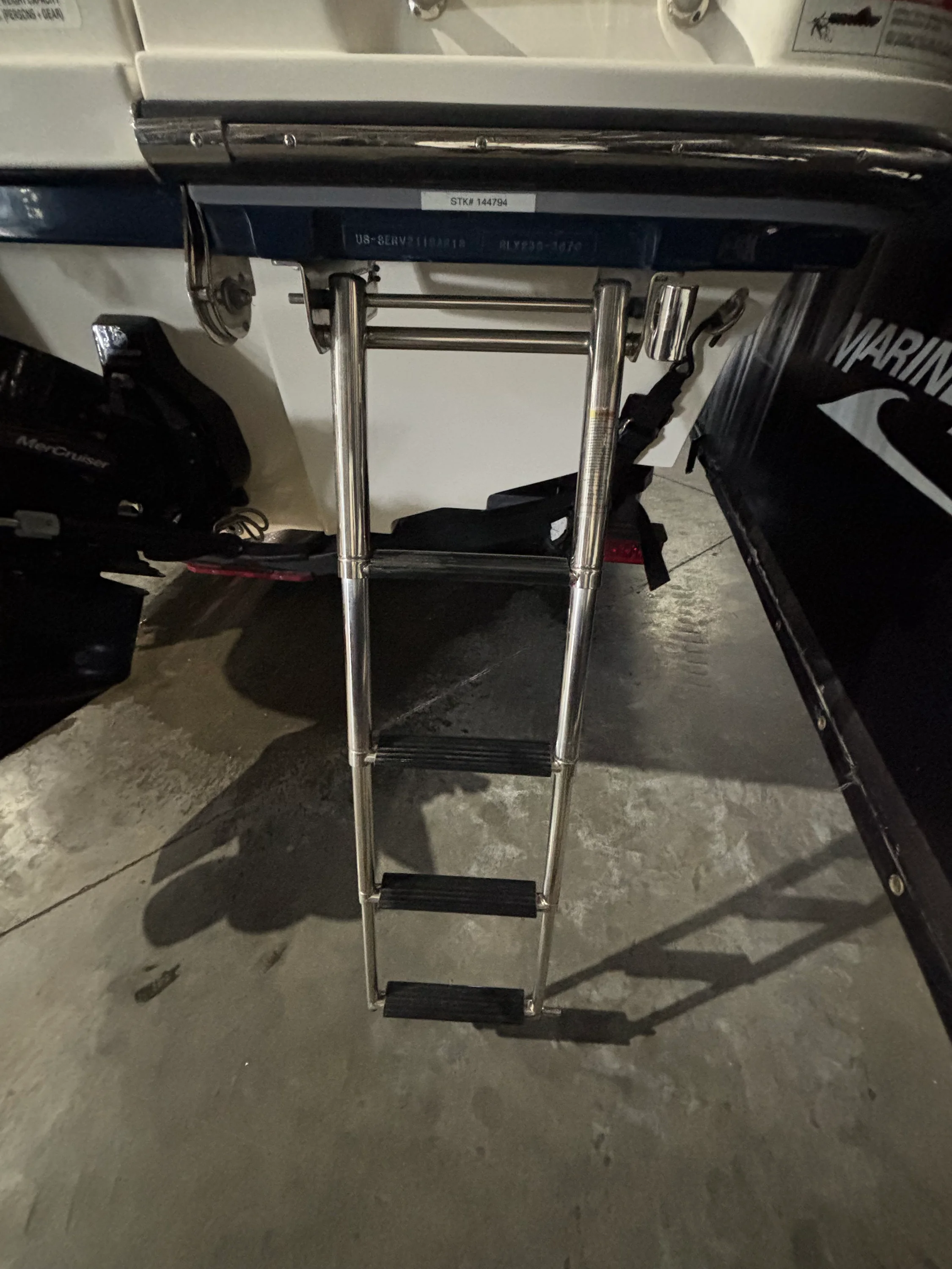2018 Sea Ray 230 SLX Image Thumbnail #9