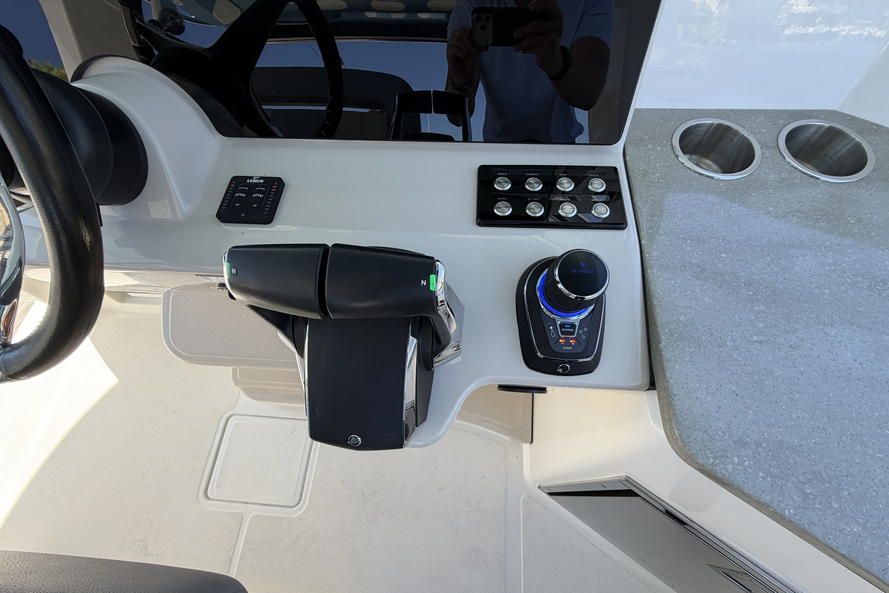 2024 Boston Whaler 350 REALM Image Thumbnail #57