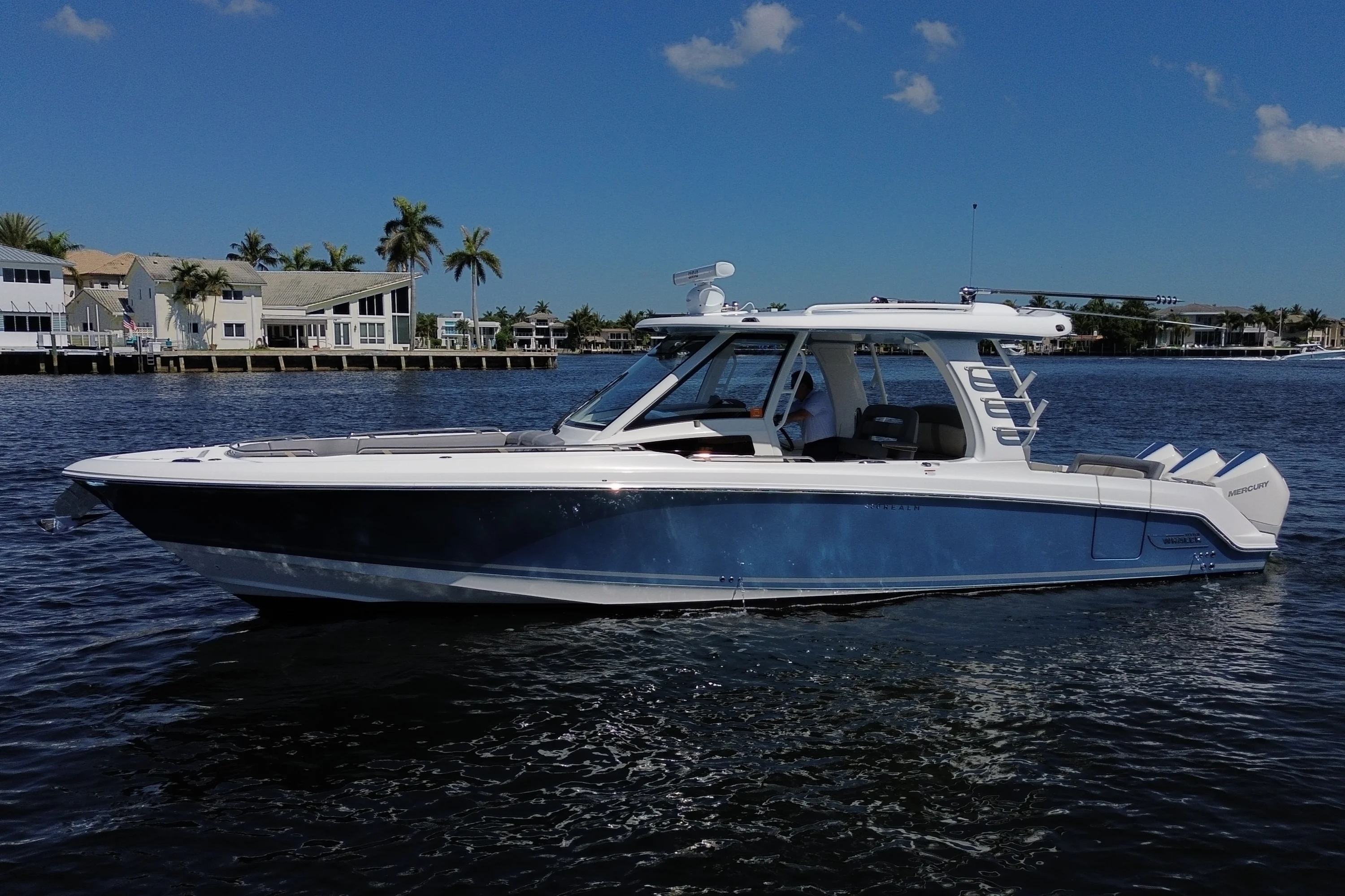 2024 Boston Whaler 350 REALM Image Thumbnail #1