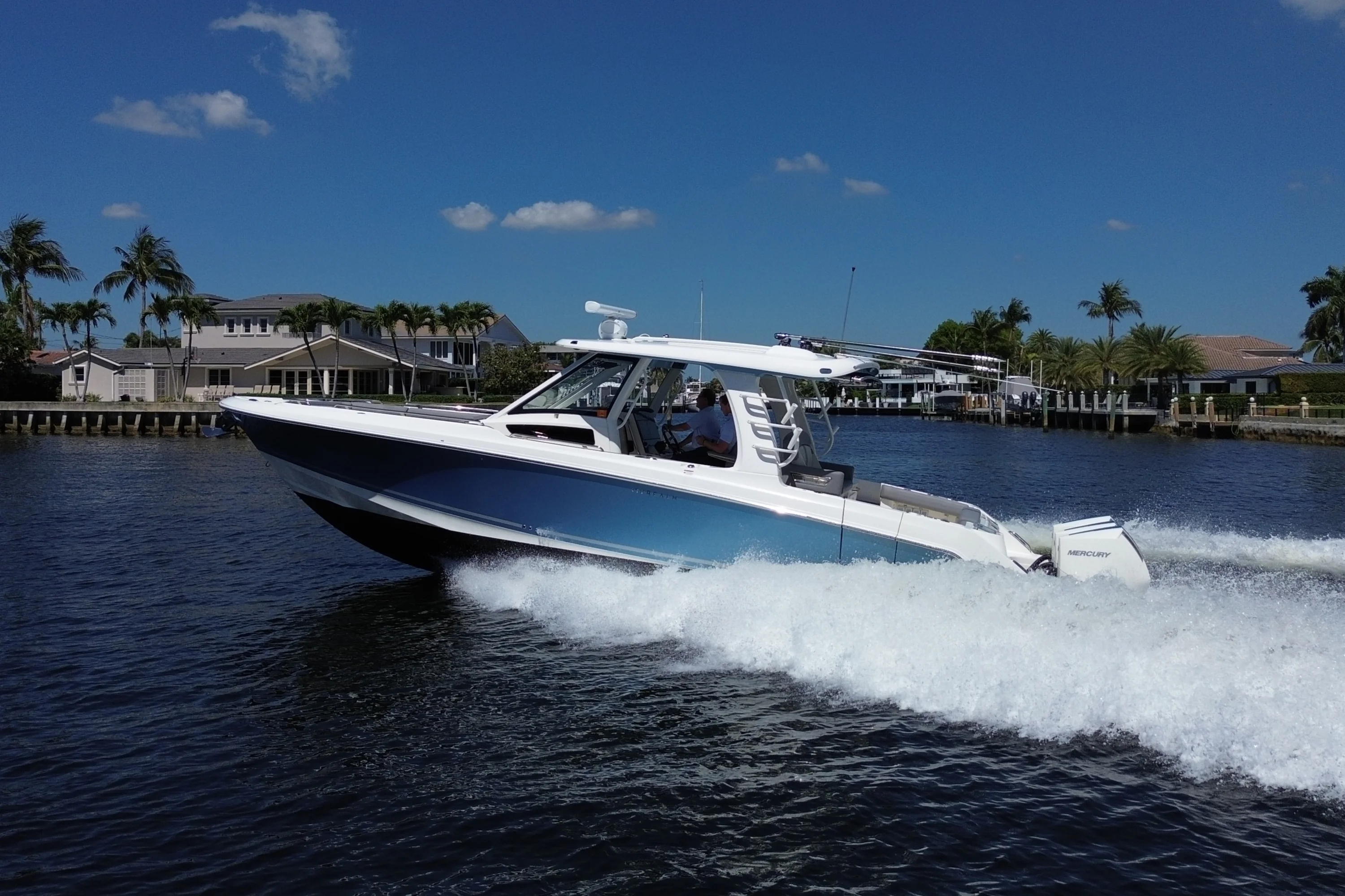 2024 Boston Whaler 350 REALM Image Thumbnail #19