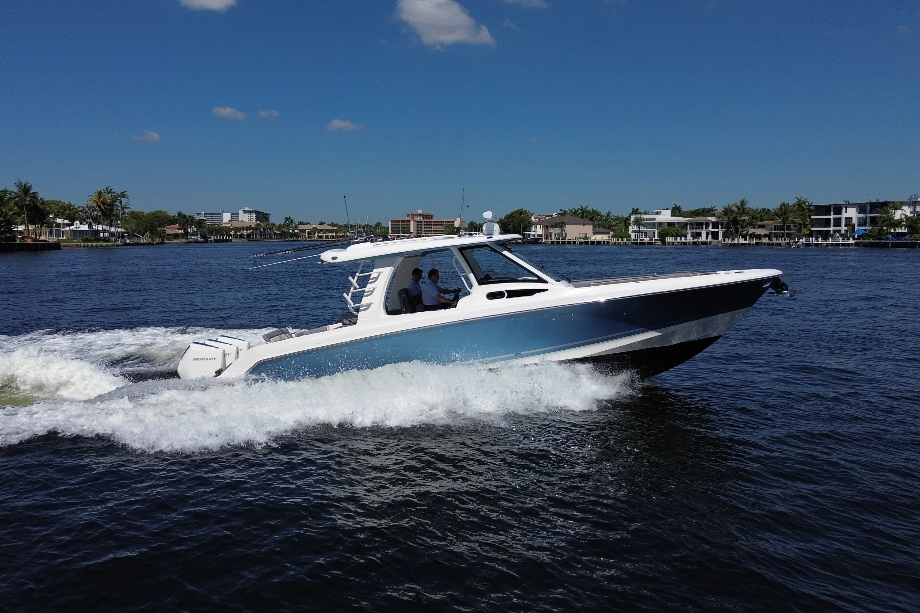 2024 Boston Whaler 350 REALM Image Thumbnail #21
