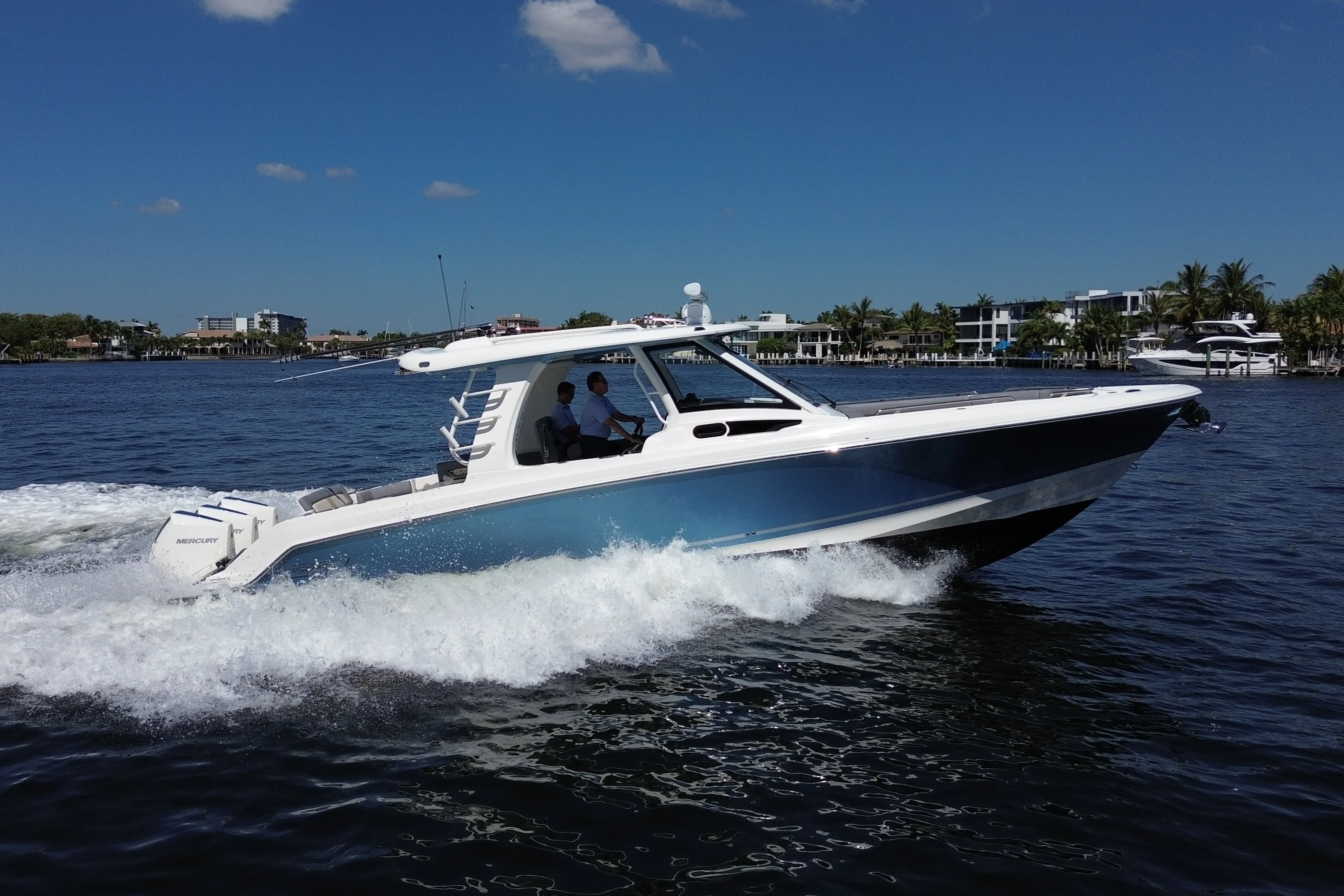 2024 Boston Whaler 350 REALM Image Thumbnail #22