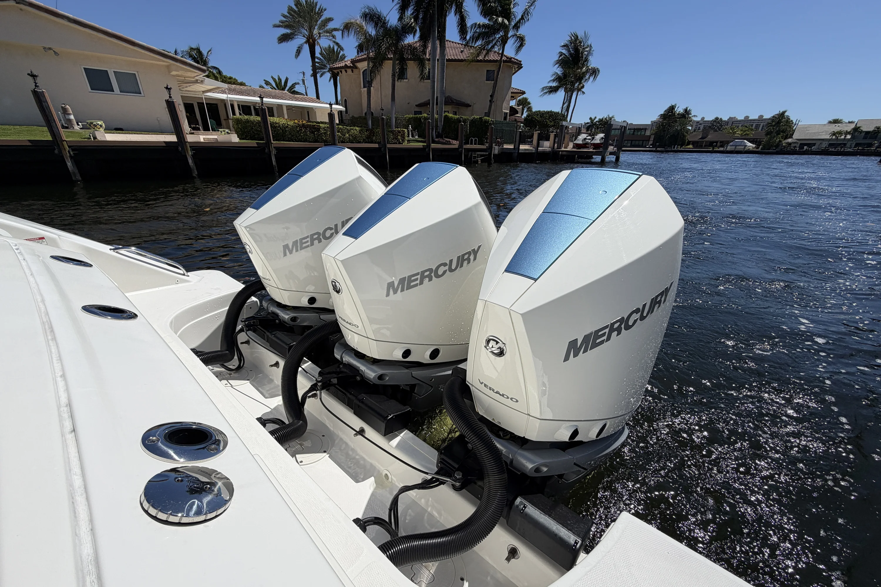 2024 Boston Whaler 350 REALM Image Thumbnail #24