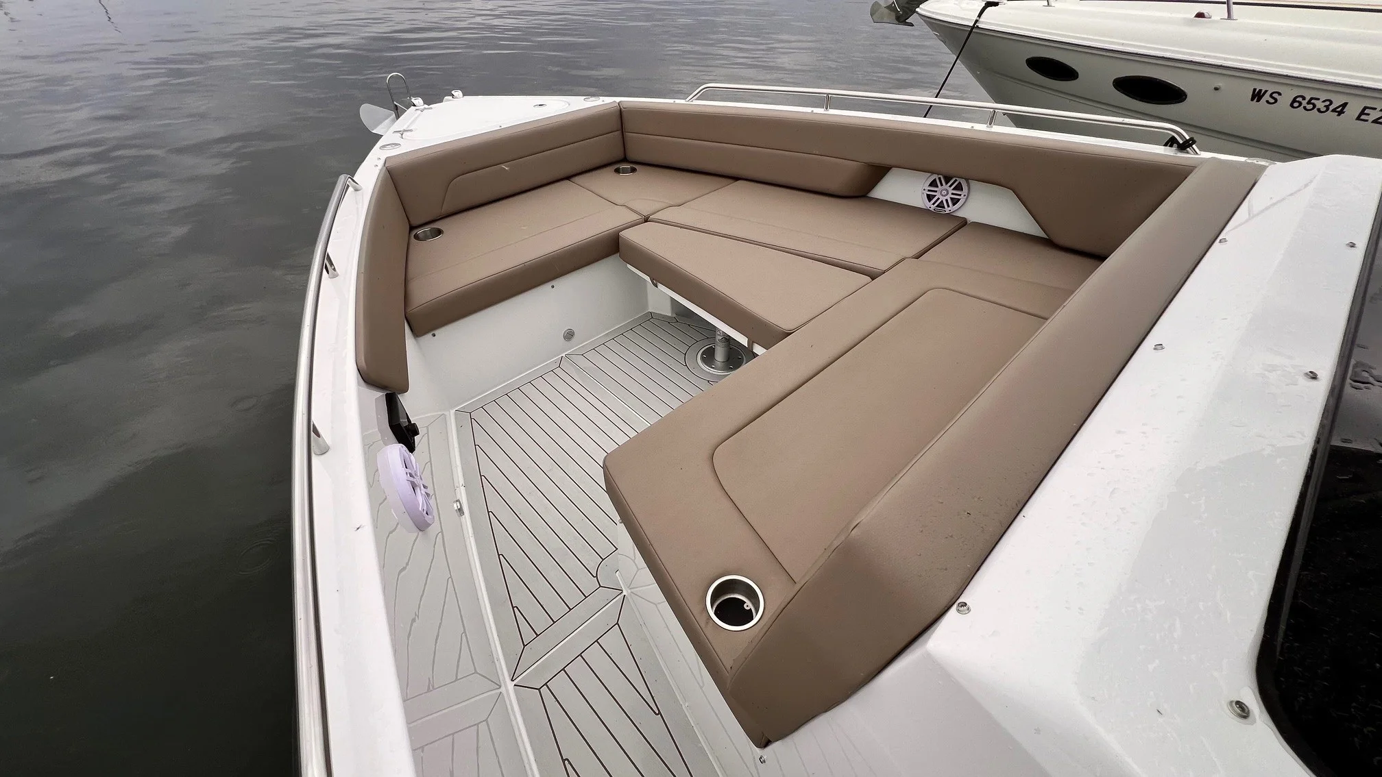 2026 Cruisers Yachts 38 VTR EC Image Thumbnail #26