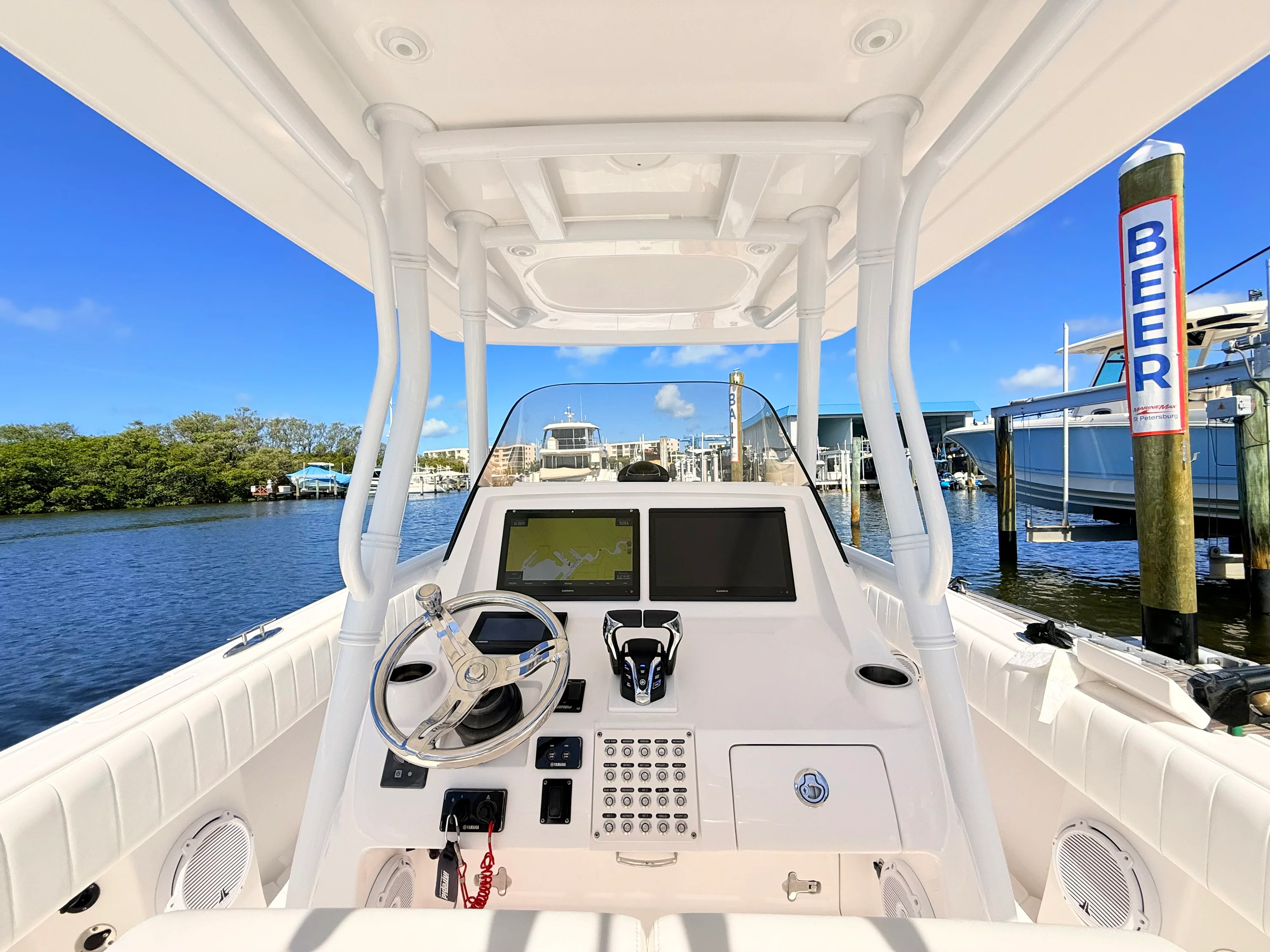 2020 Intrepid 327CC Image Thumbnail #57