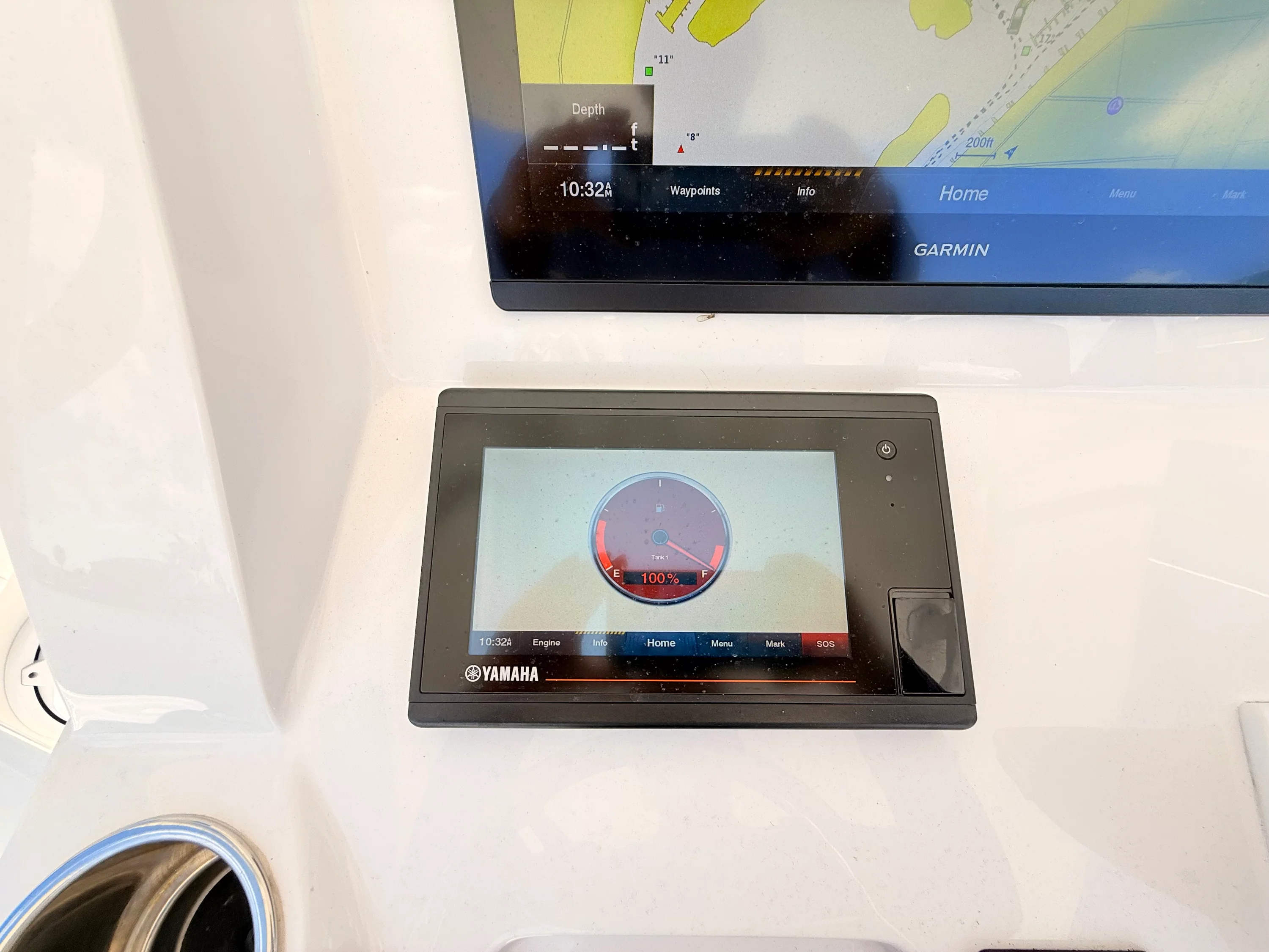 2020 Intrepid 327CC Image Thumbnail #54