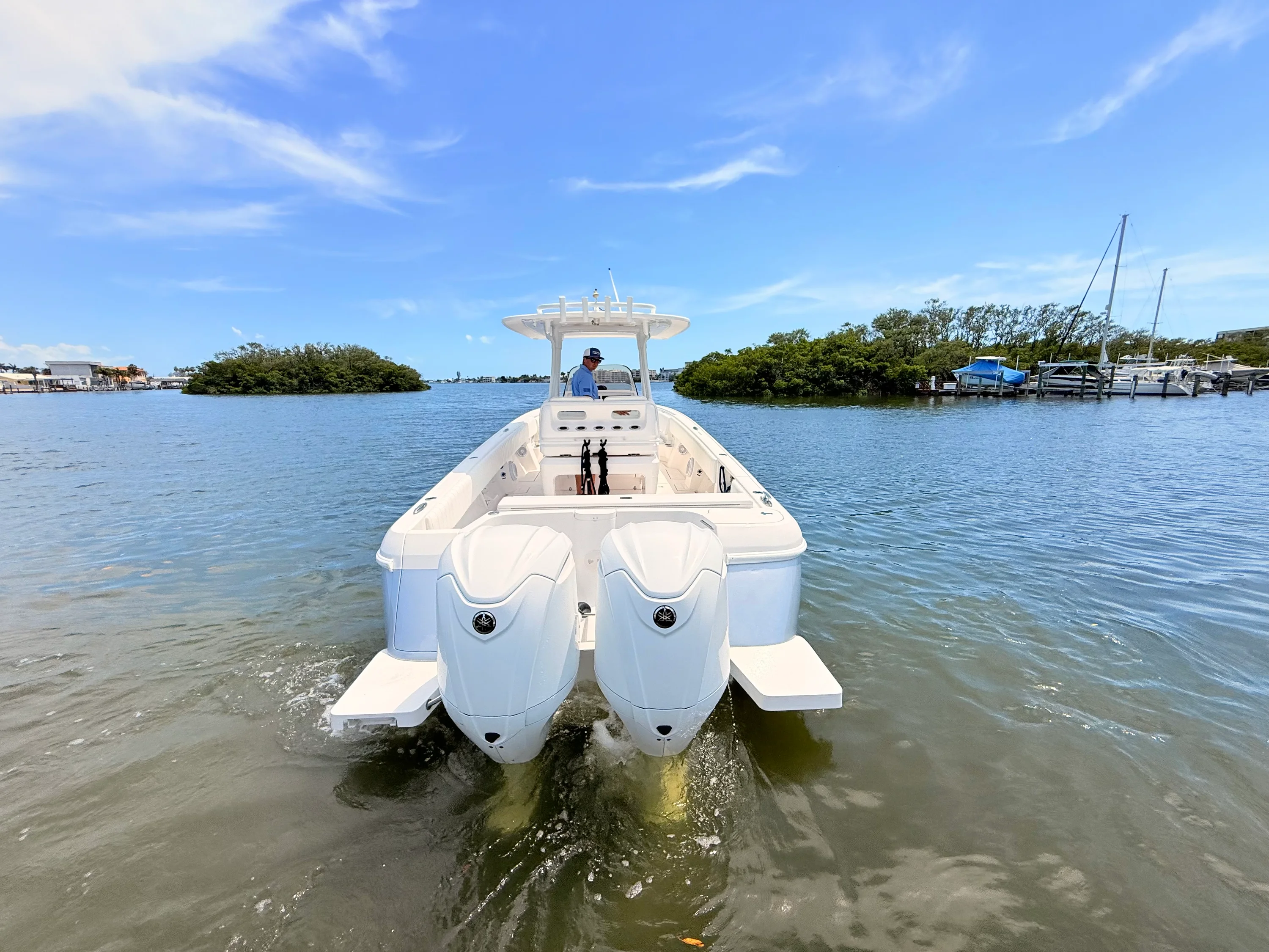 2020 Intrepid 327CC Image Thumbnail #6