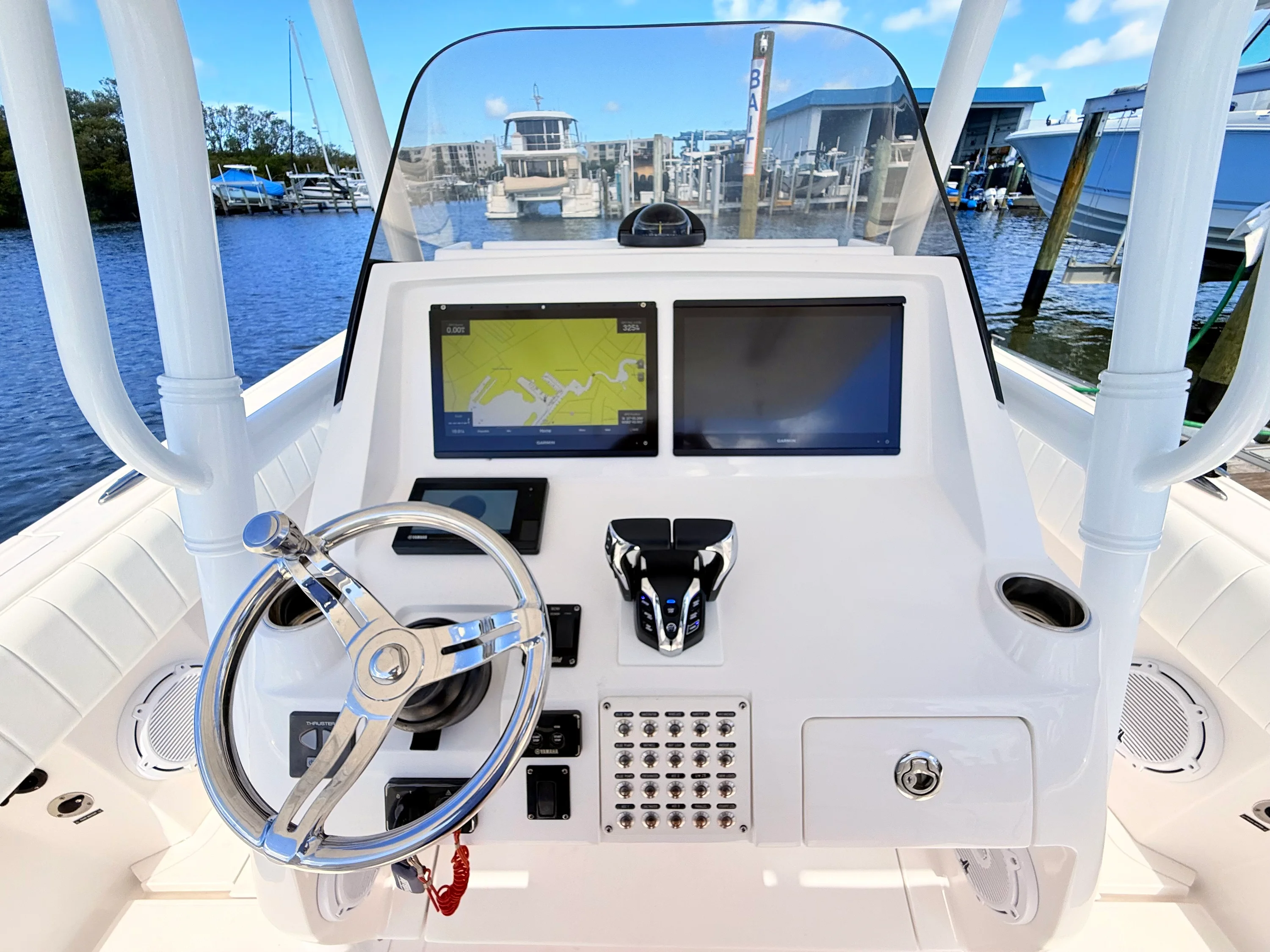 2020 Intrepid 327CC Image Thumbnail #50