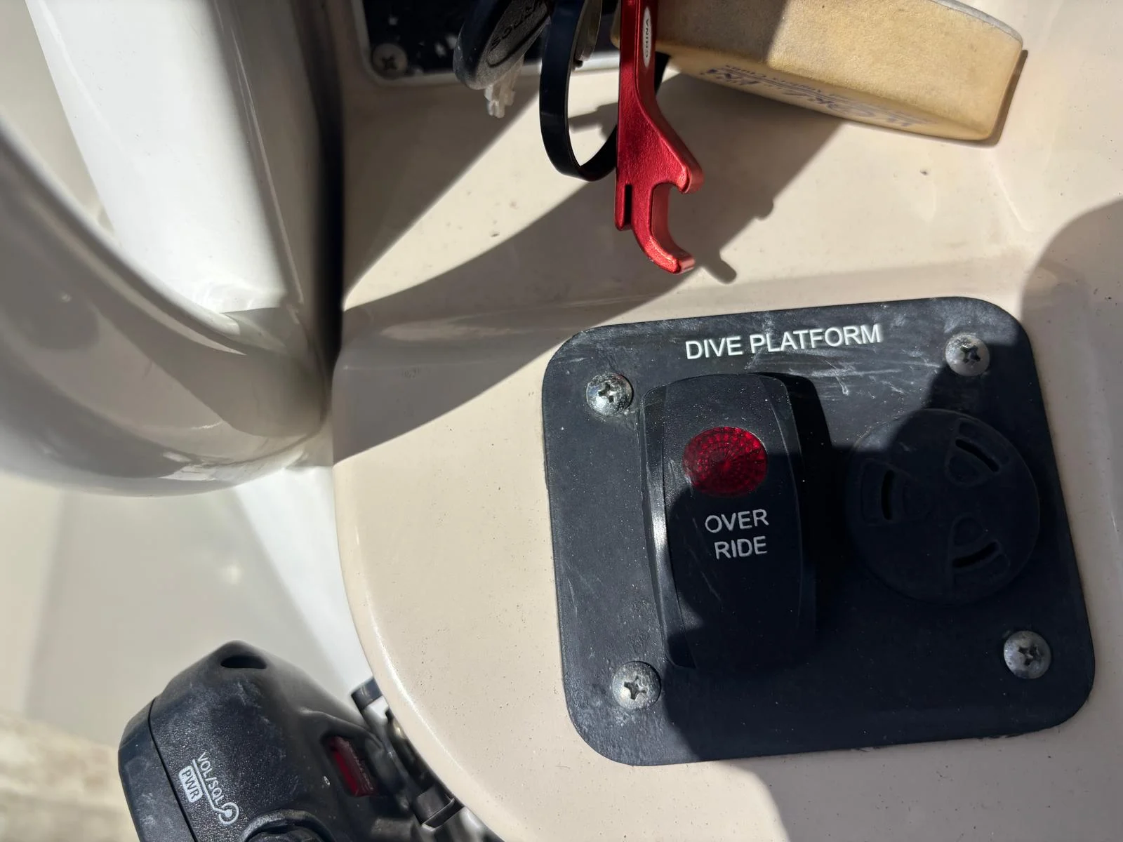 2020 Boston Whaler 270 DAUNTLESS Image Thumbnail #15