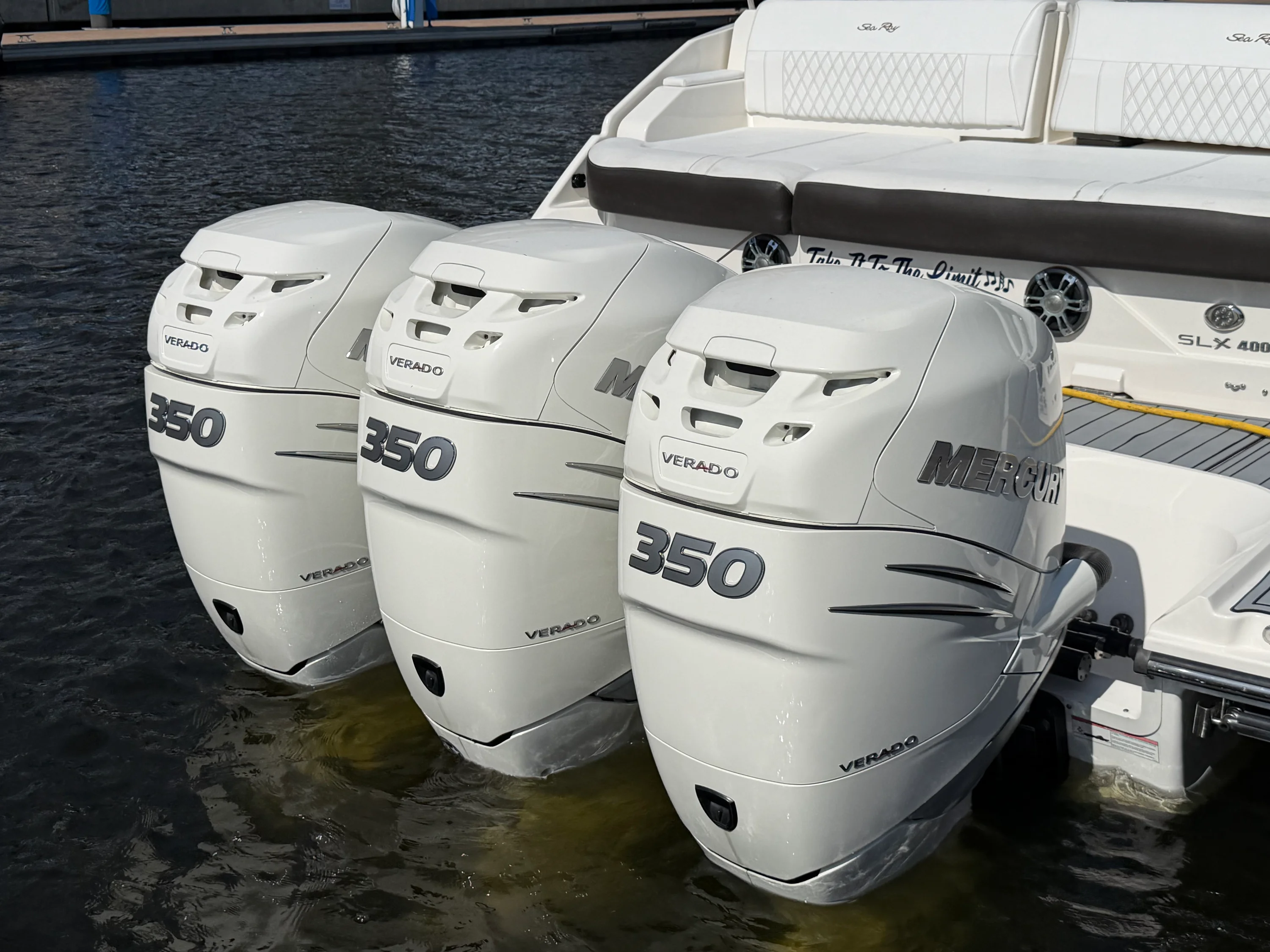 2020 Sea Ray 400 SLX OB Image Thumbnail #4