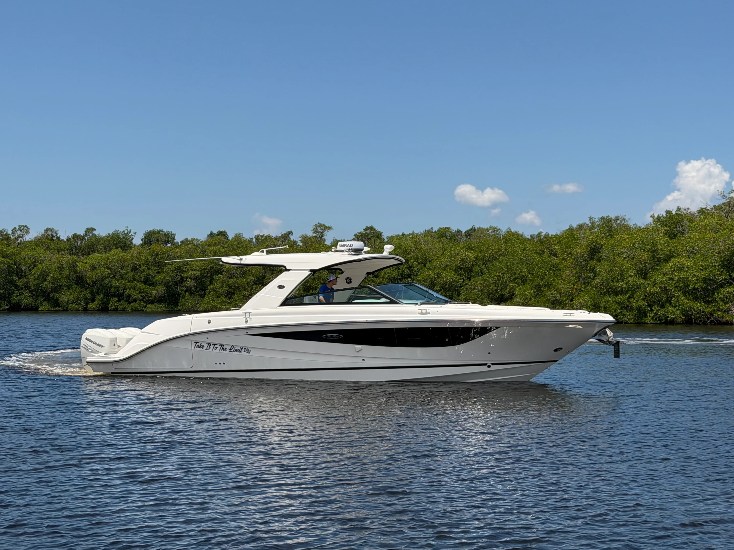 2020 Sea Ray 400 SLX OB Image Thumbnail #0
